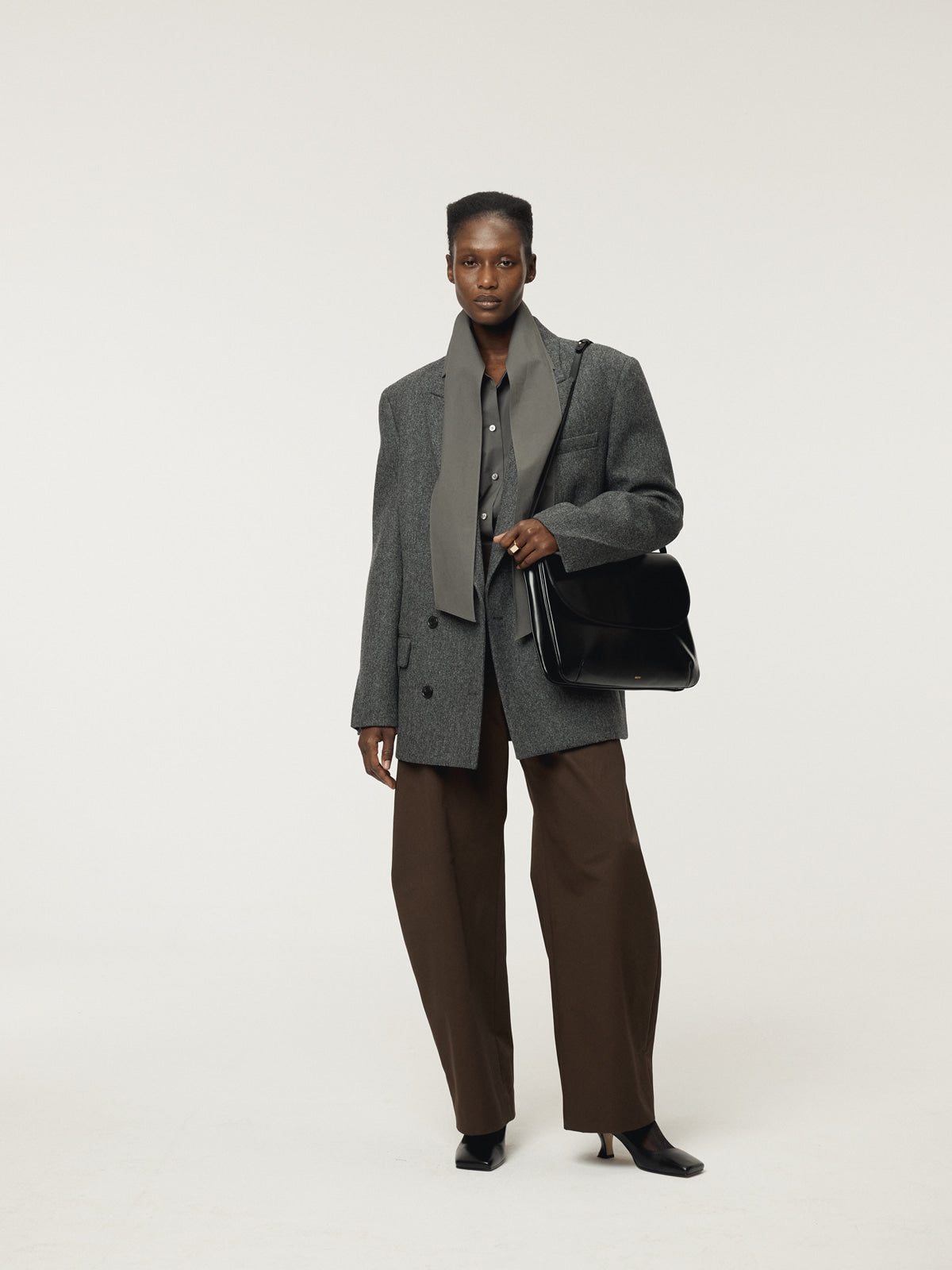 DOUBLE BREASTED TAILORED WOOL JACKET (CHARCOAL GREY)