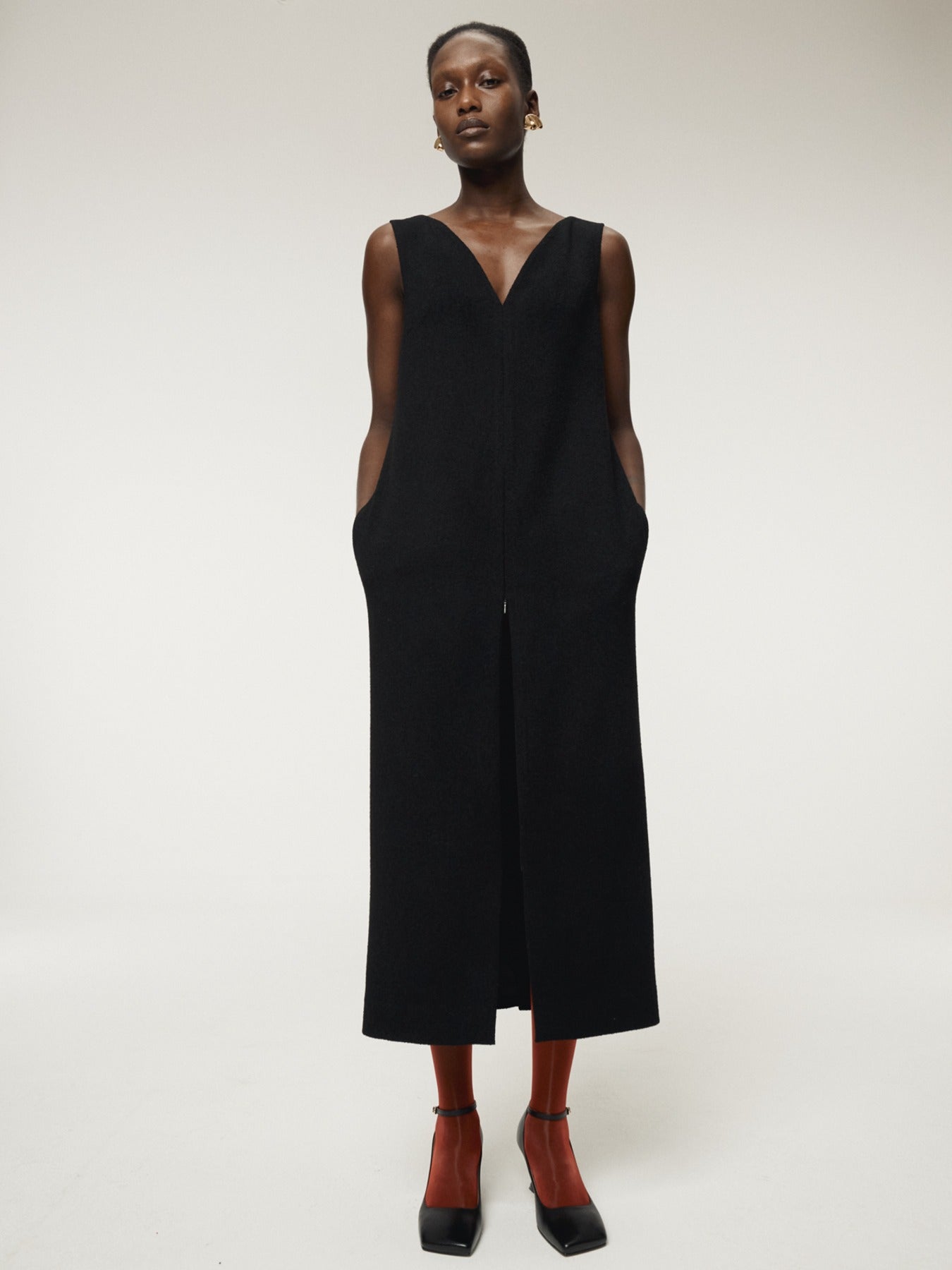 FRONT OPEN LONG DRESS (BLACK)