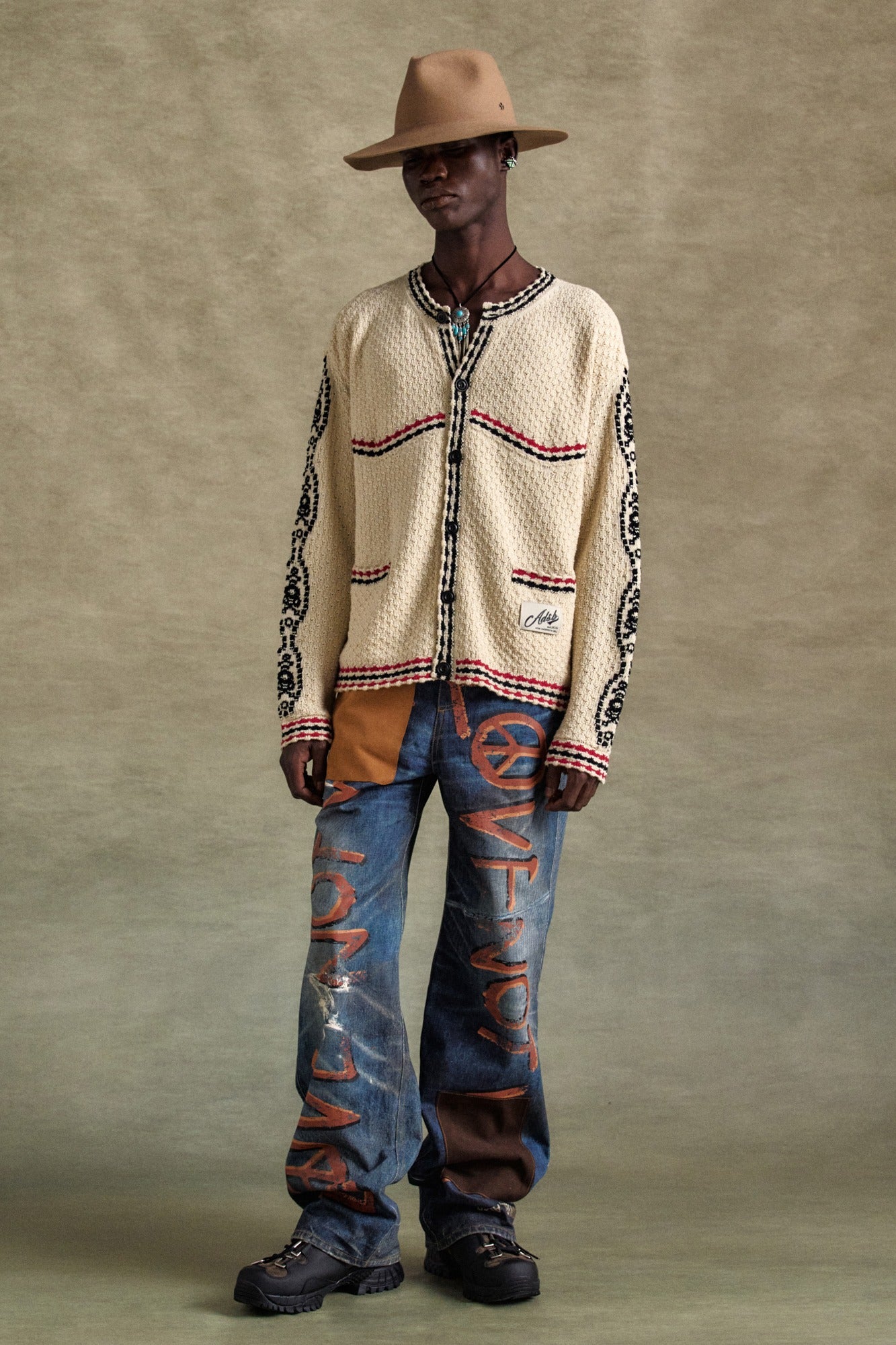 [Few Restocked] FANTASIA ROUND-NECK CARDIGAN atb1244m(ECRU)