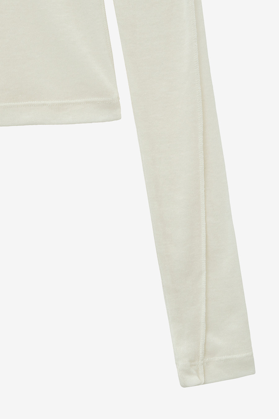 Line Point Turtleneck IVORY