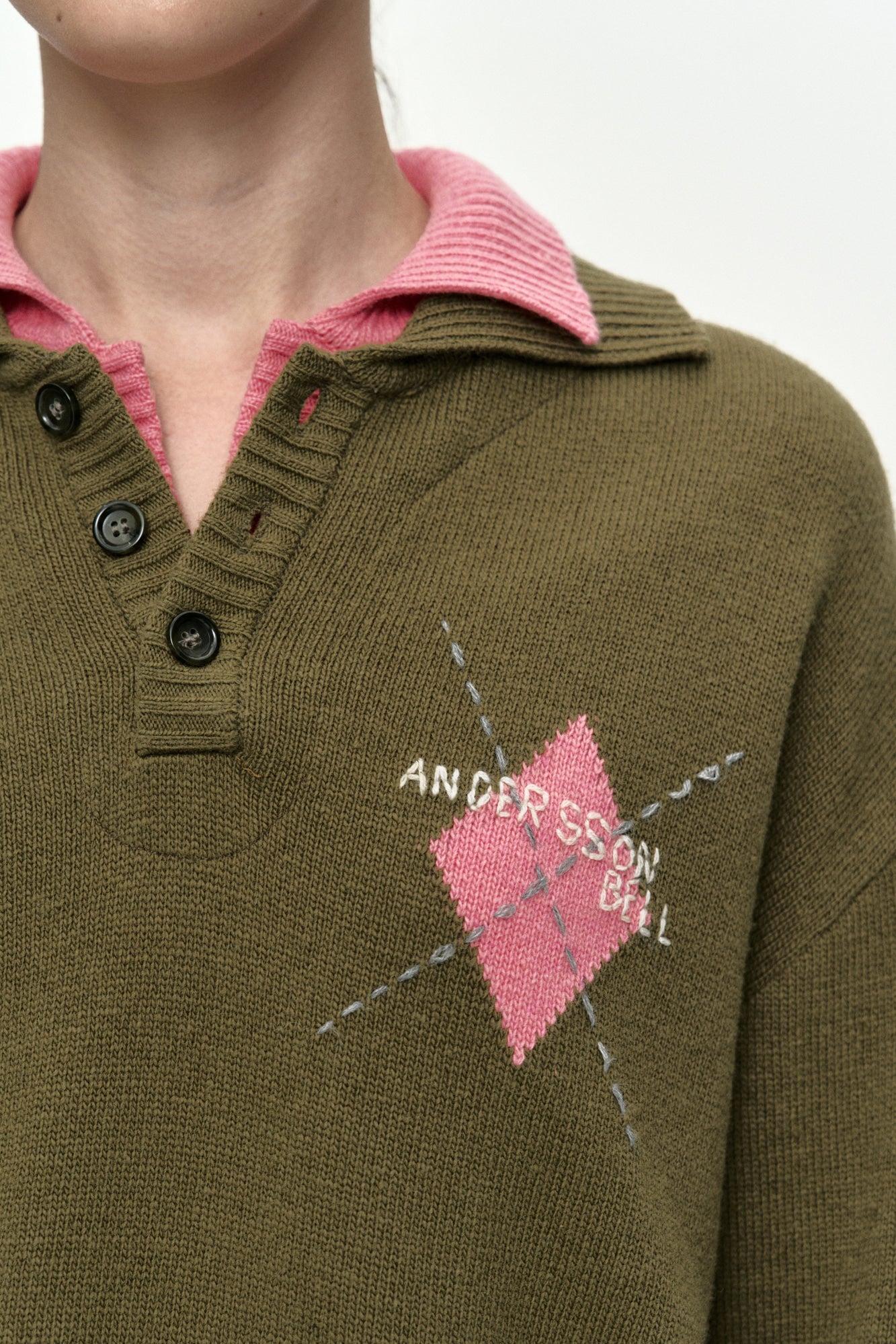 DOUBLE COLLAR ARGYLE LOGO SWEATER atb1475w (KHAKI/PINK)