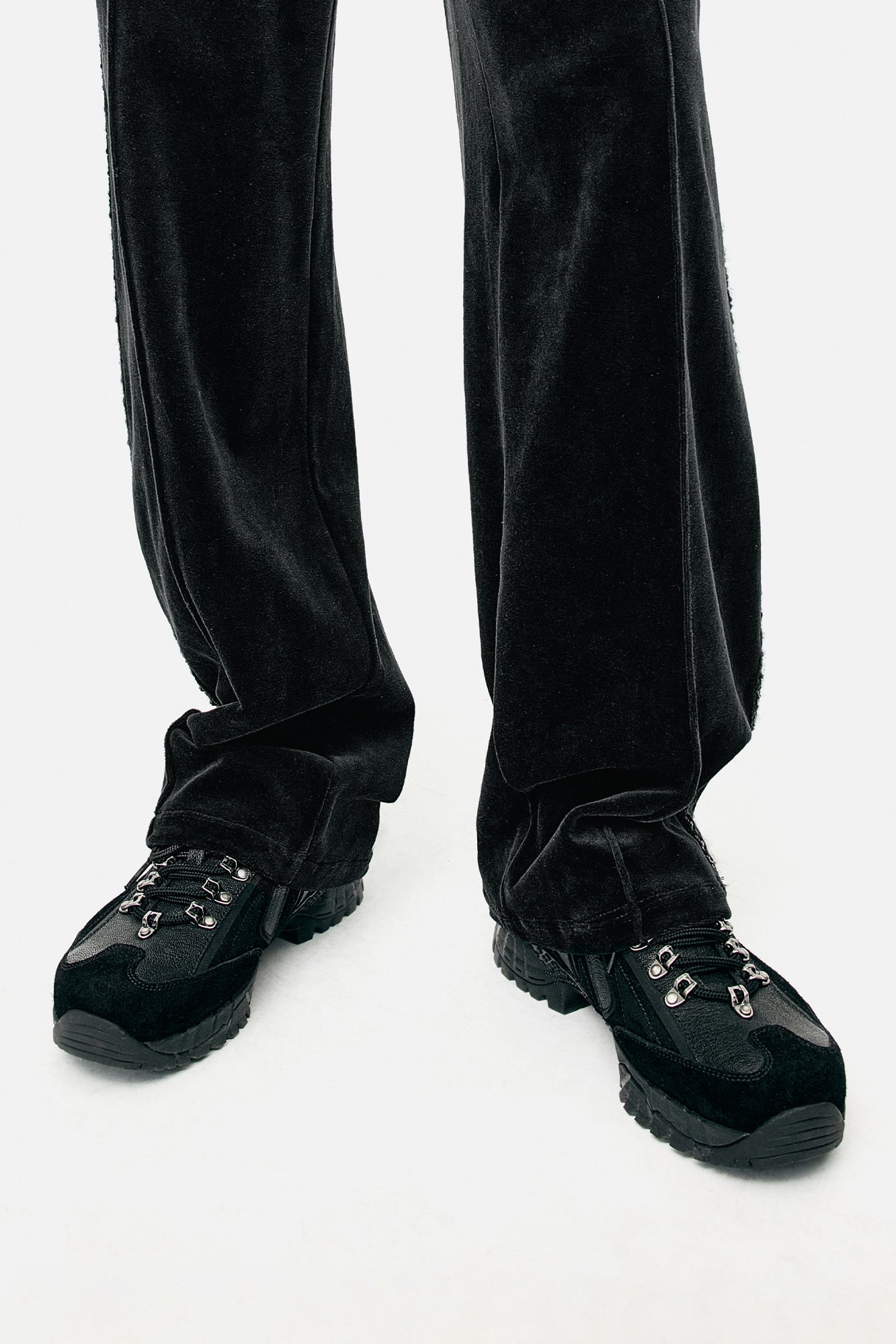 UNISEX VERONA TRAINER aaa496u(BLACK)