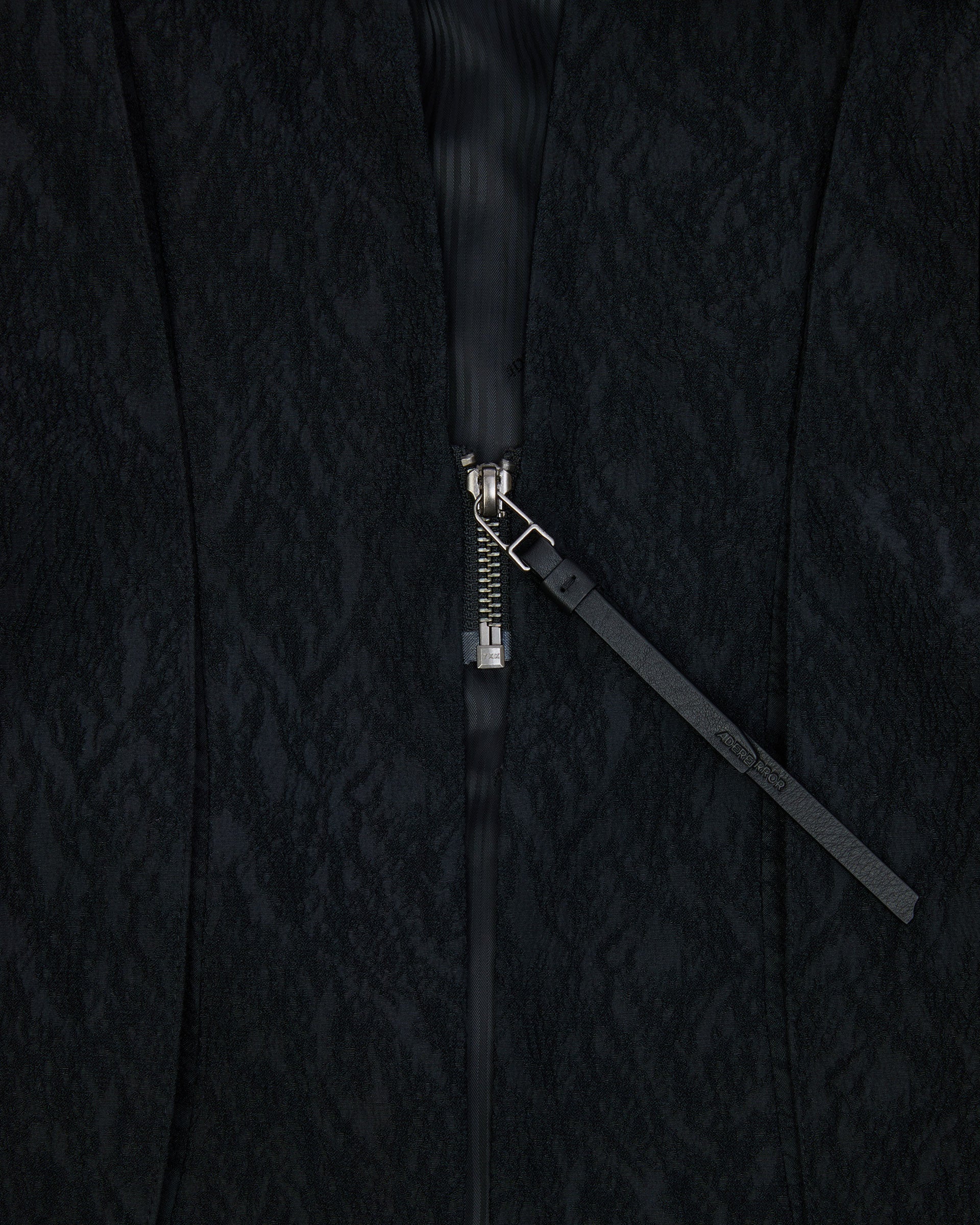 Orbe Jacket Product. 19