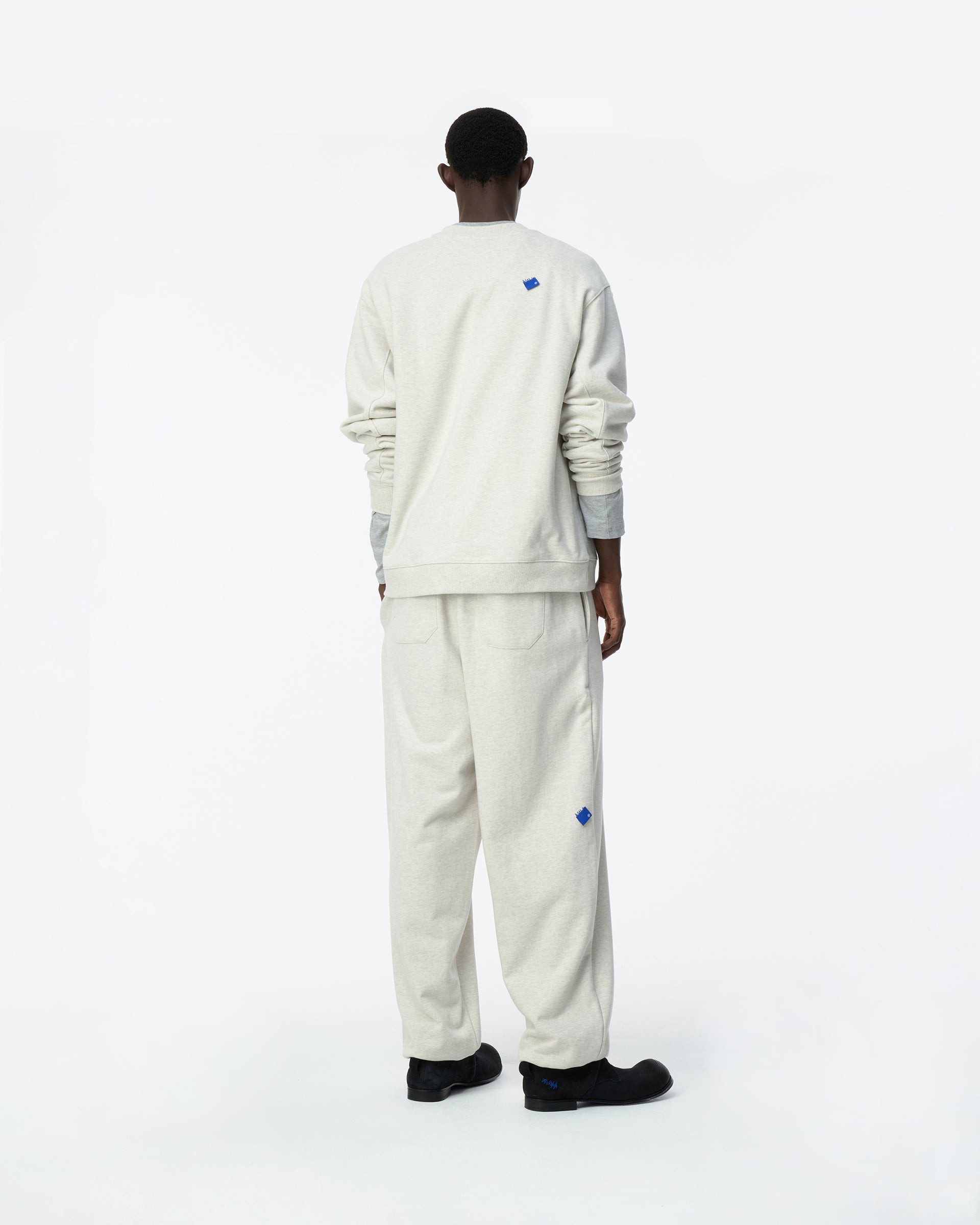 Sig; BL Tag sweatshirt 01