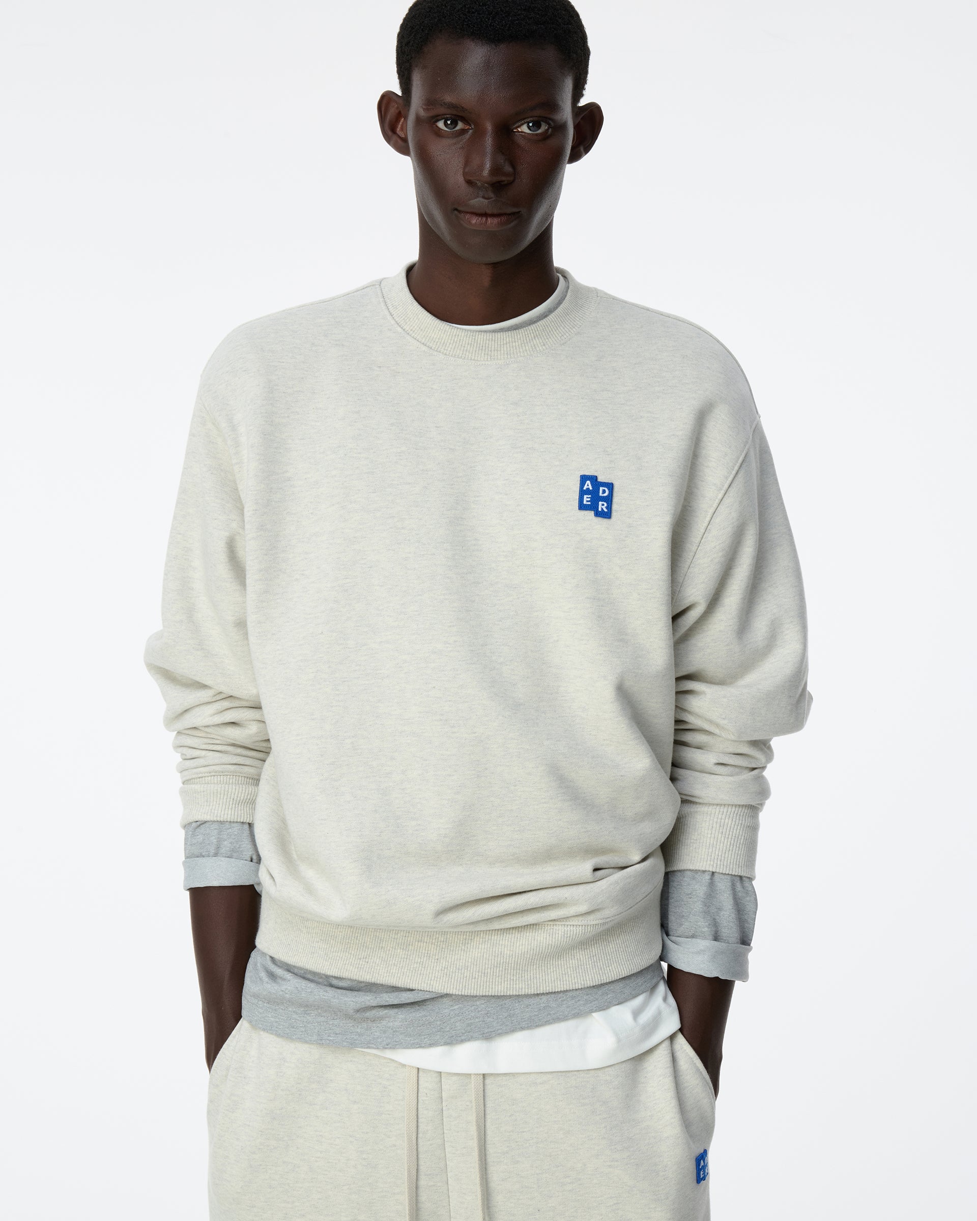Sig; BL Tag sweatshirt 01
