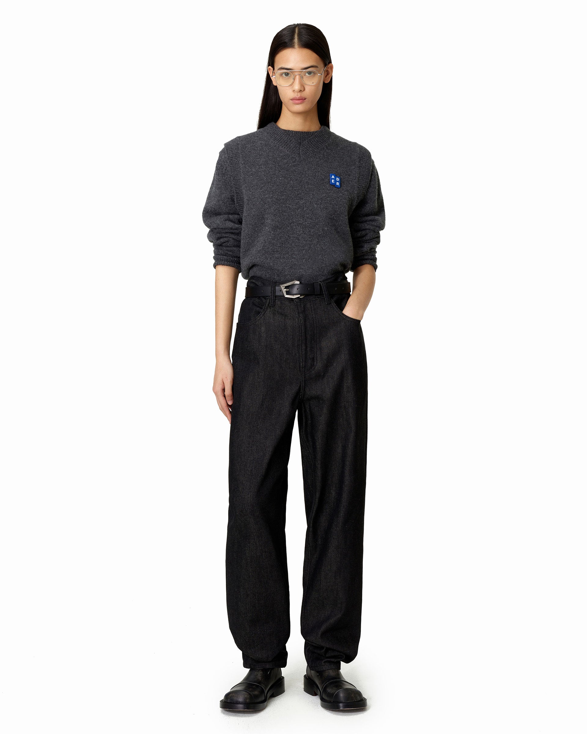 Sig; BL Tag knit vest 01