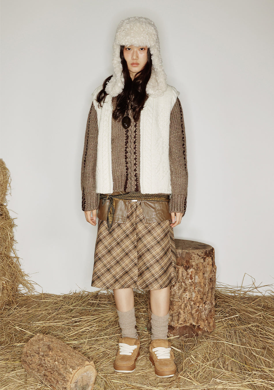 Deck Natural Wool Board Shoes Camel