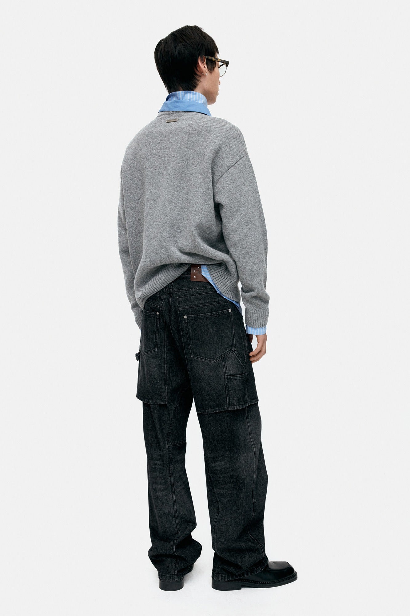 UNISEX CASHMERE ROSE CREW-NECK SWEATER atb1372u (GREY)