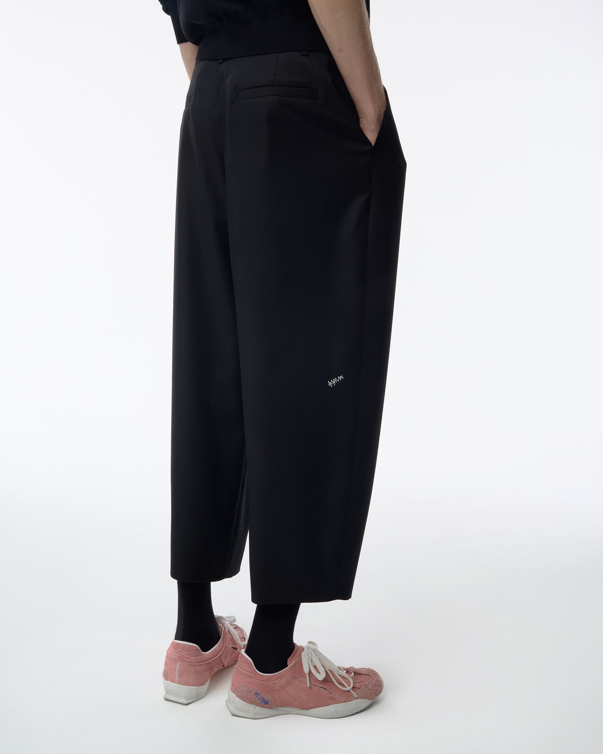 Sig; BK Tag slacks 01