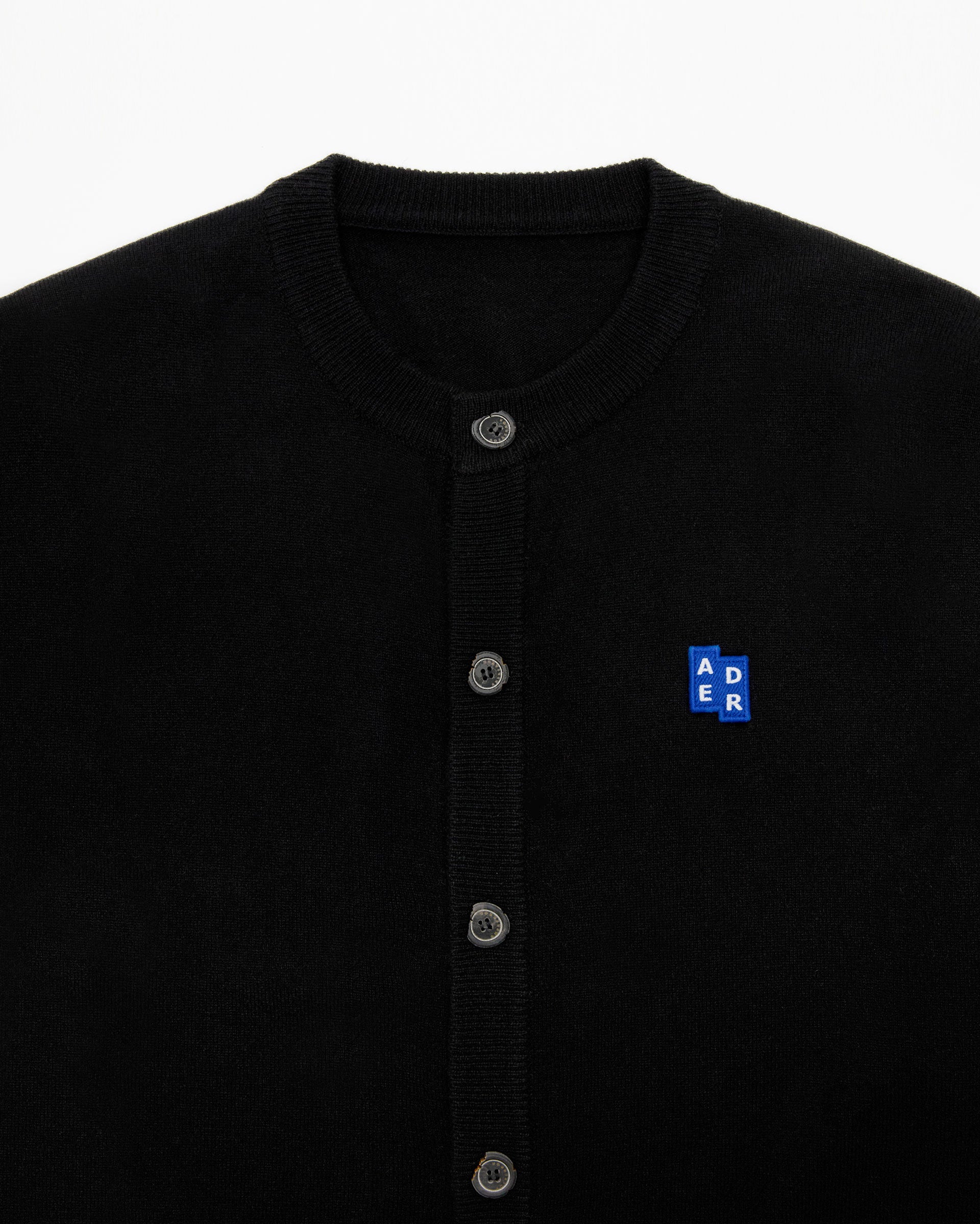 Sig; BL Tag cardigan 02