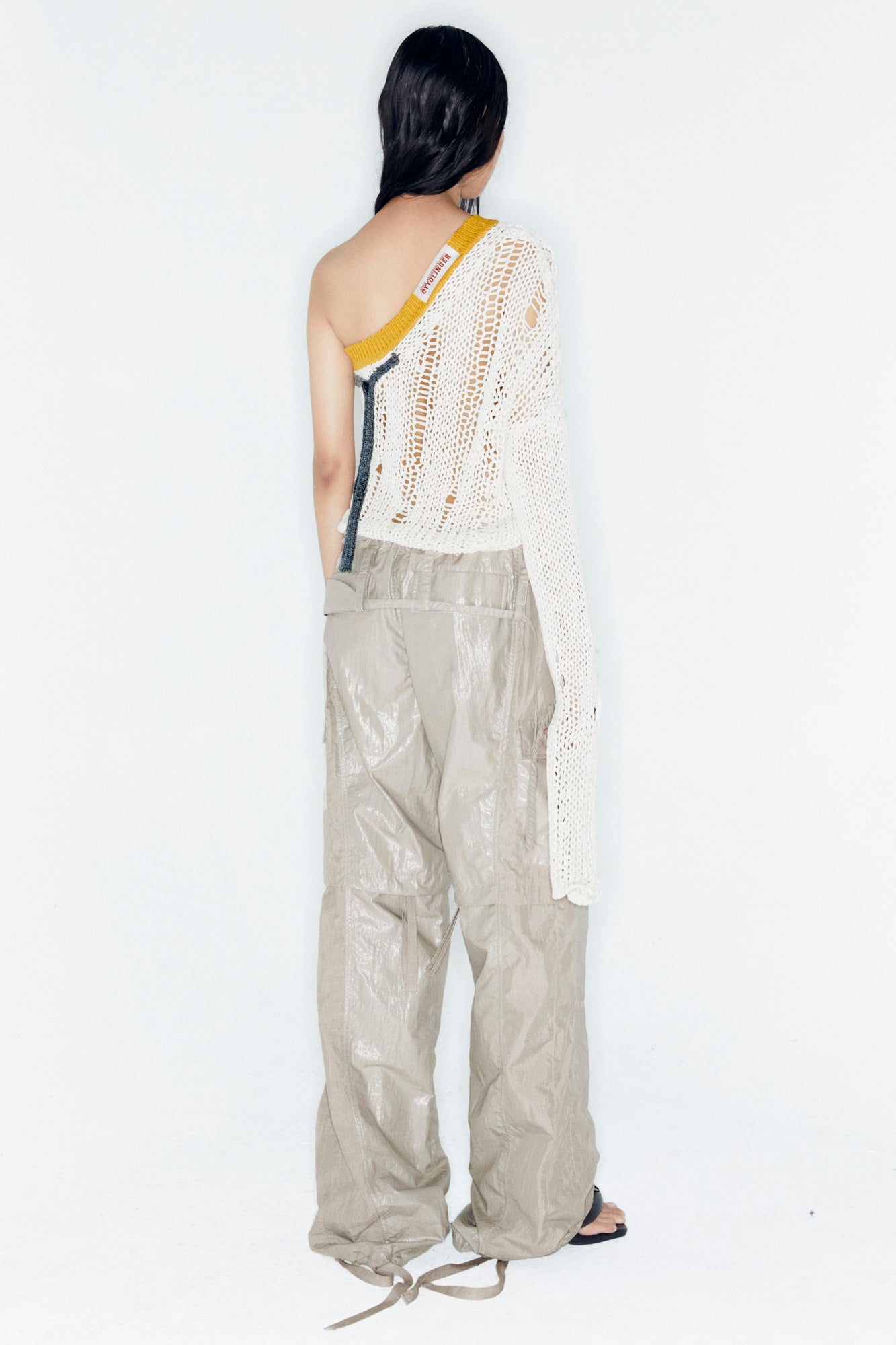 ADSB X OTTOLINGER ONE SHOULDER KNIT atb1214w (IVORY)