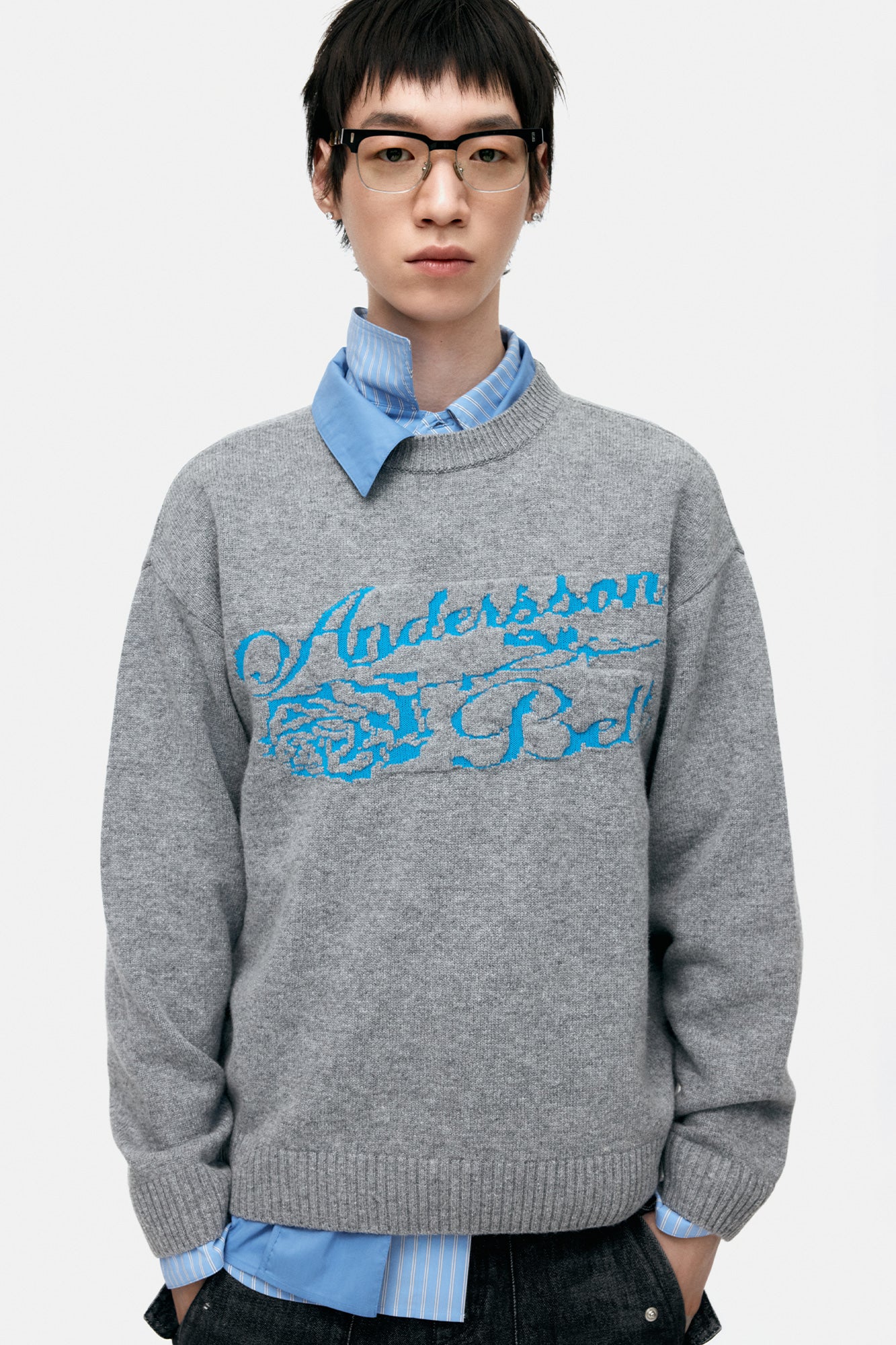 UNISEX CASHMERE ROSE CREW-NECK SWEATER atb1372u (GREY)