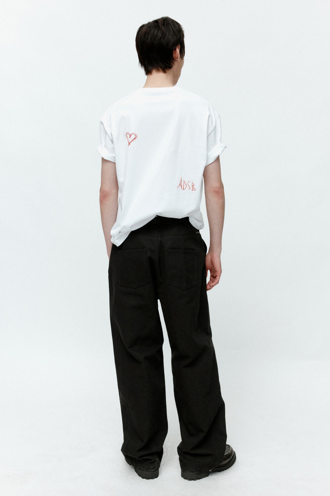 (ESSENTIAL) UNISEX AGAIN LIP T-SHIRT atb1406u(WHITE)