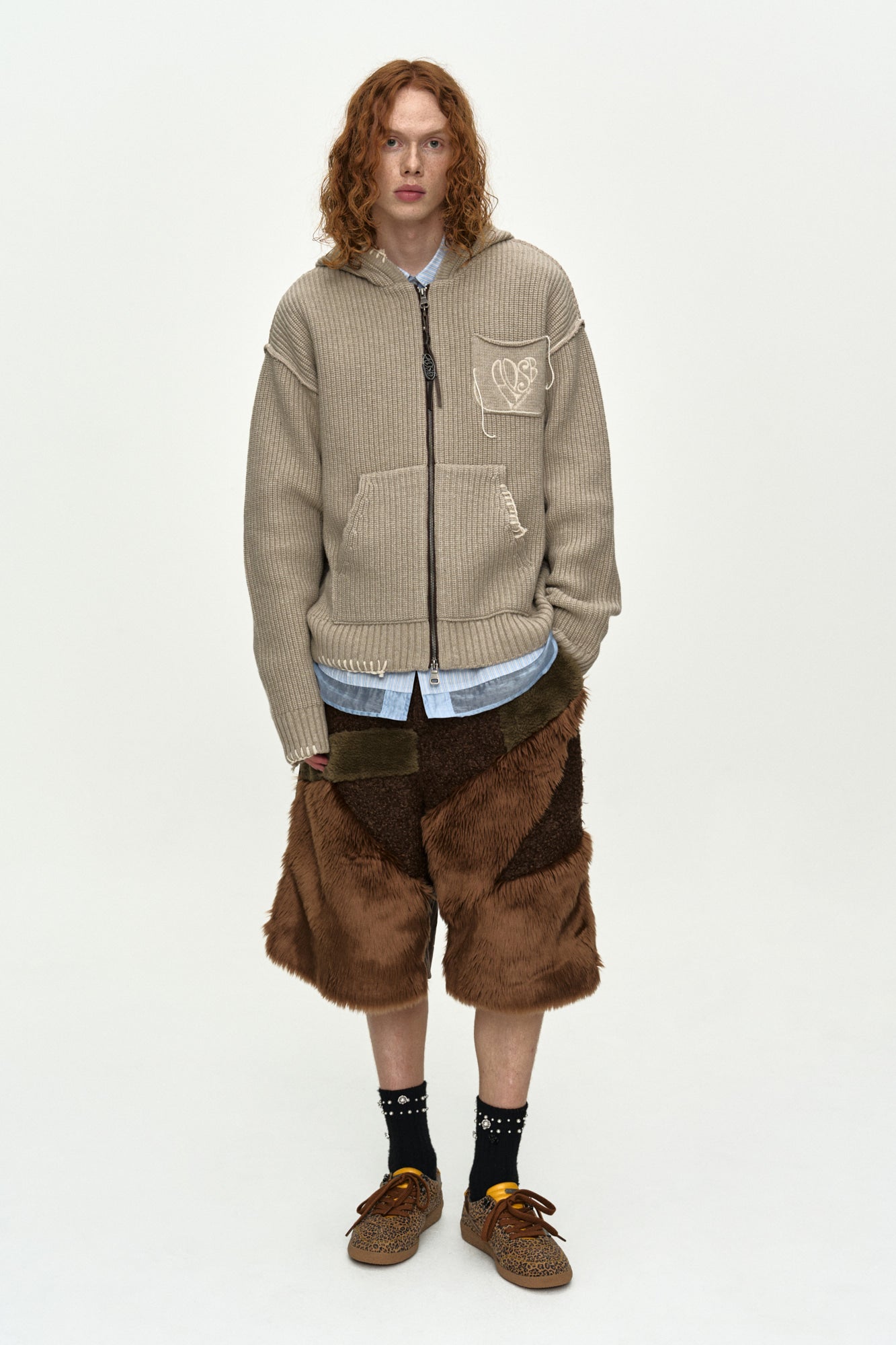 UNISEX HEART LOGO HOOD ZIP-UP SWEATER atb1420u(BEIGE)