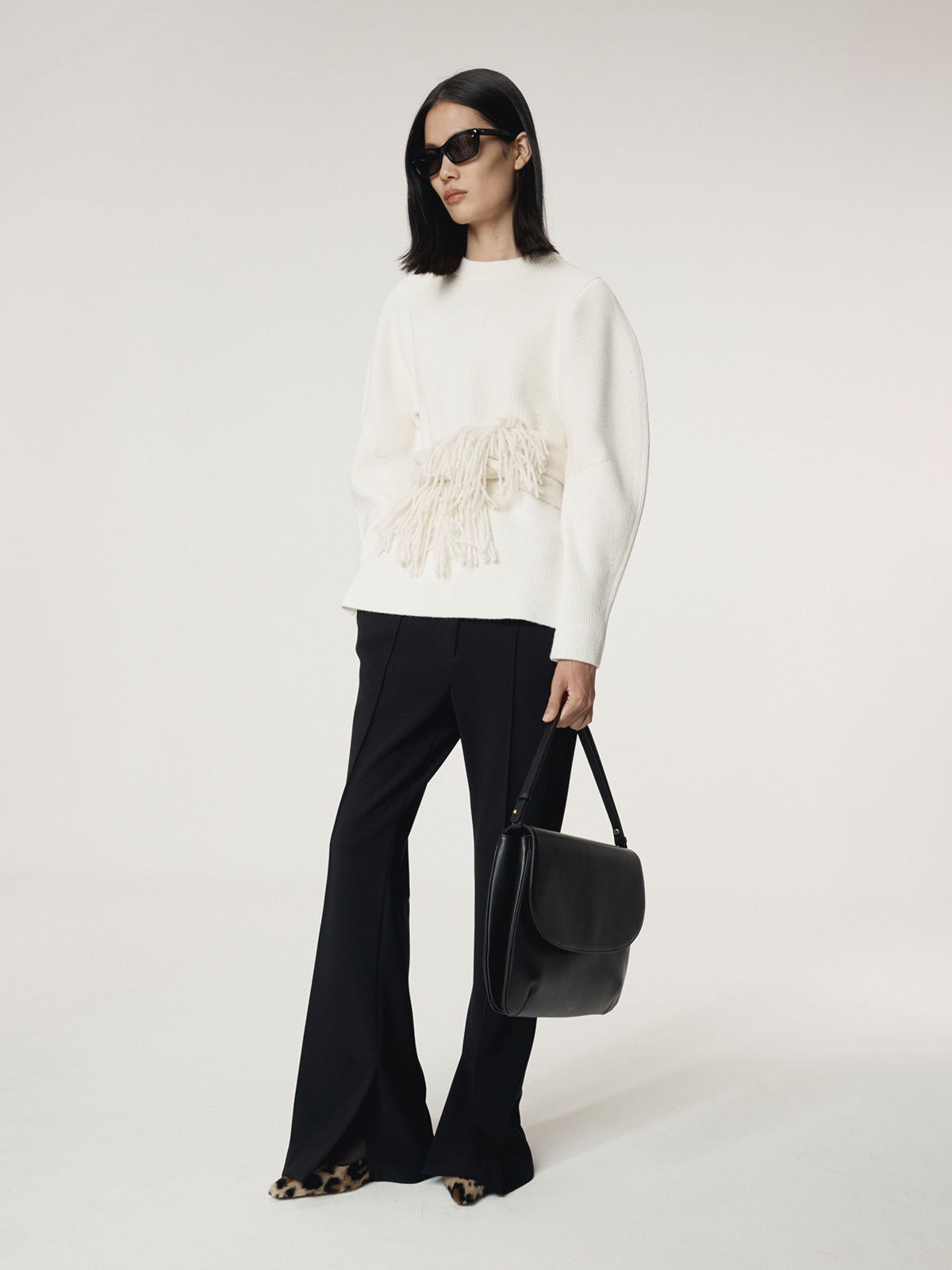 VOLUME SLEEVE STRUCTURED KNIT TOP (IVORY)