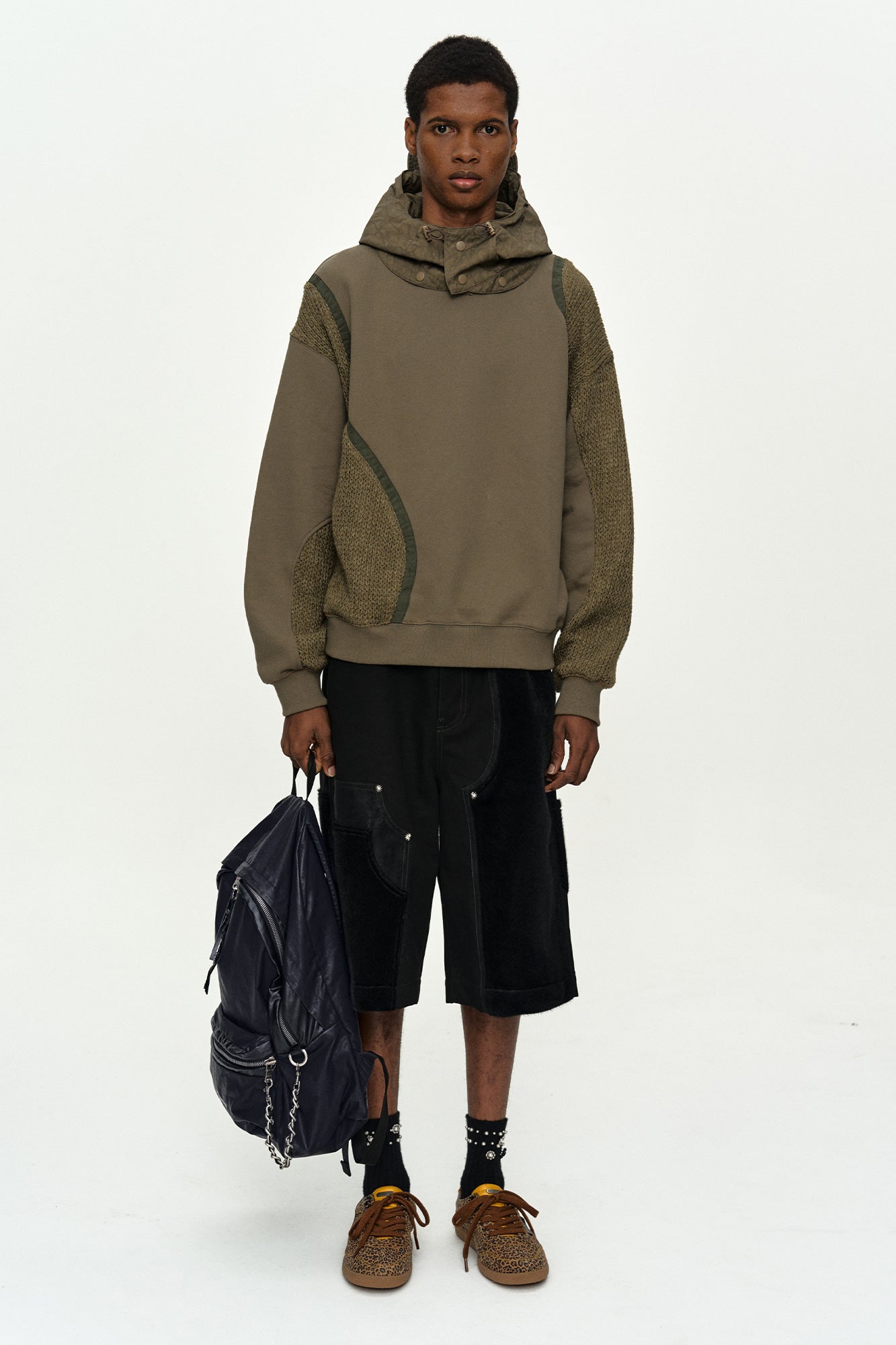 CARBON BACKPACK aaa512u (BLACK)