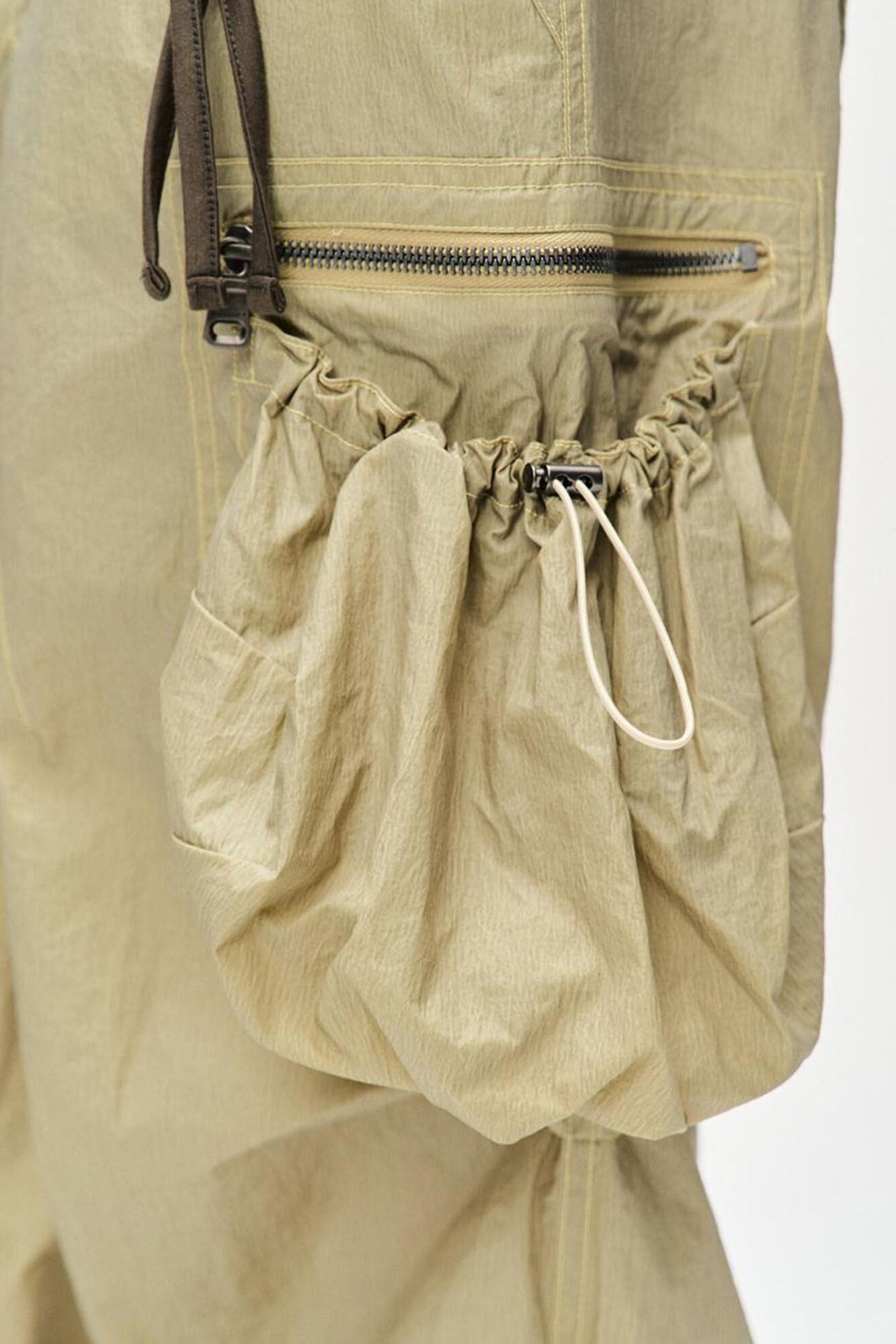 BALLOON POCKET PARACHUTE PANTS apa709w (YELLOW BEIGE)