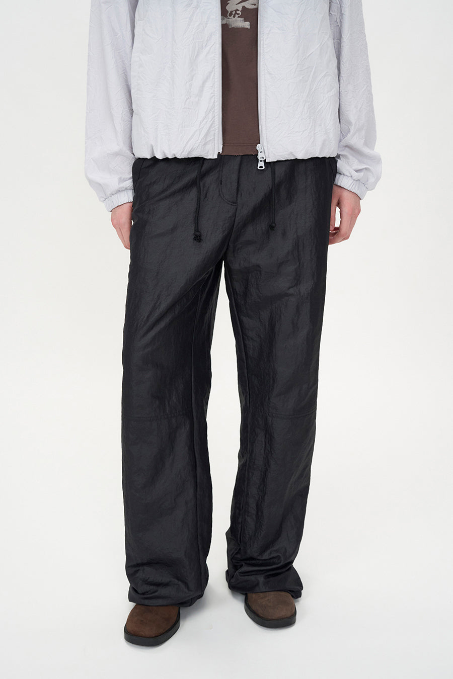 Glossy Leather-Like Pants BLACK