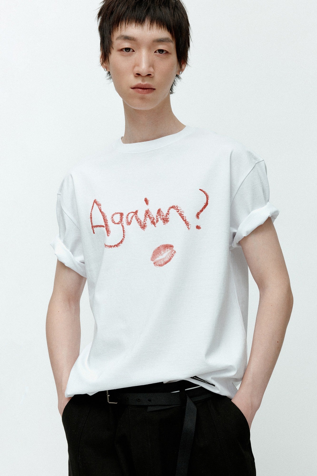 (ESSENTIAL) UNISEX AGAIN LIP T-SHIRT atb1406u(WHITE)