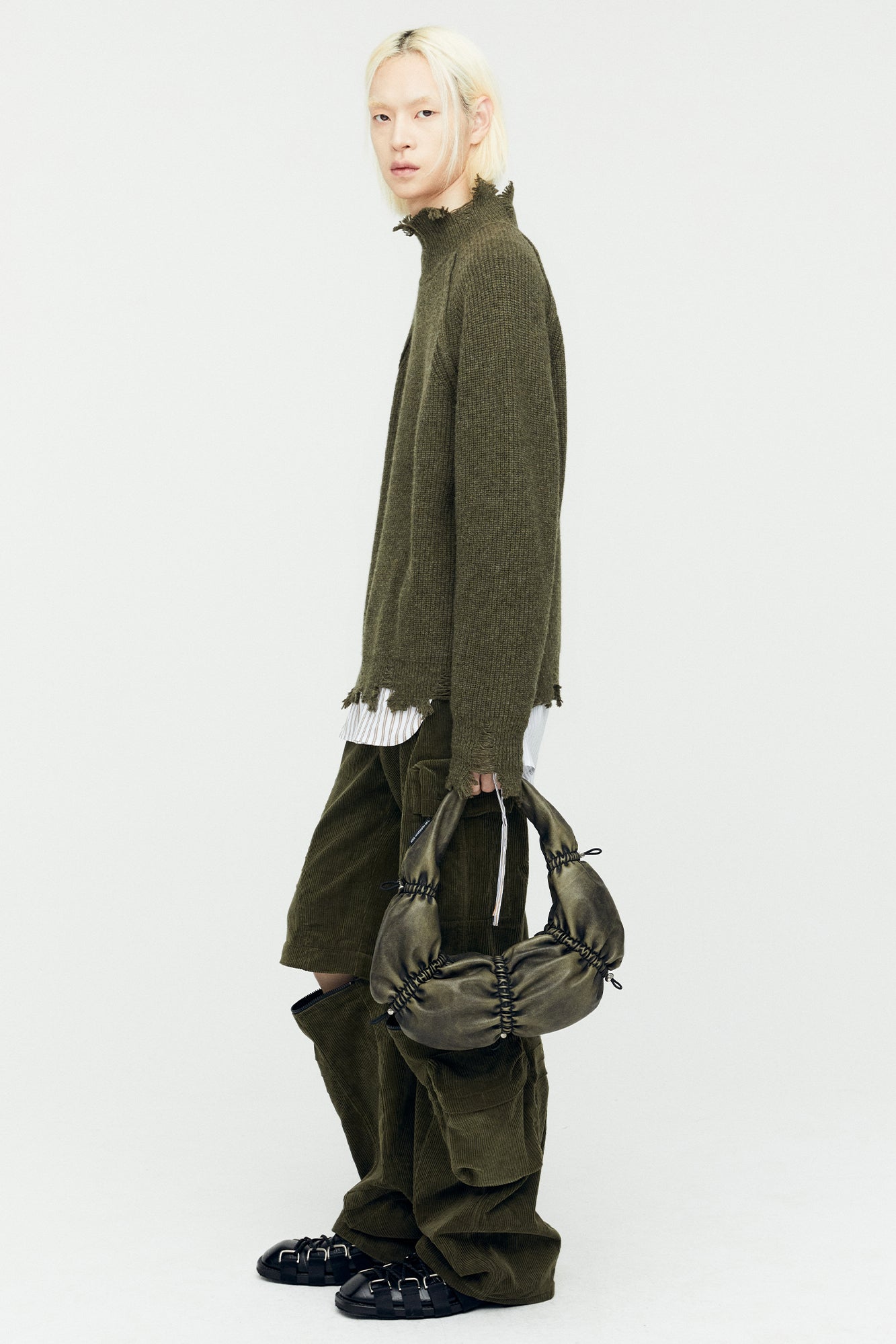 ROGHEN TURTLE NECK SWEATER atb1157m (TAUPE)