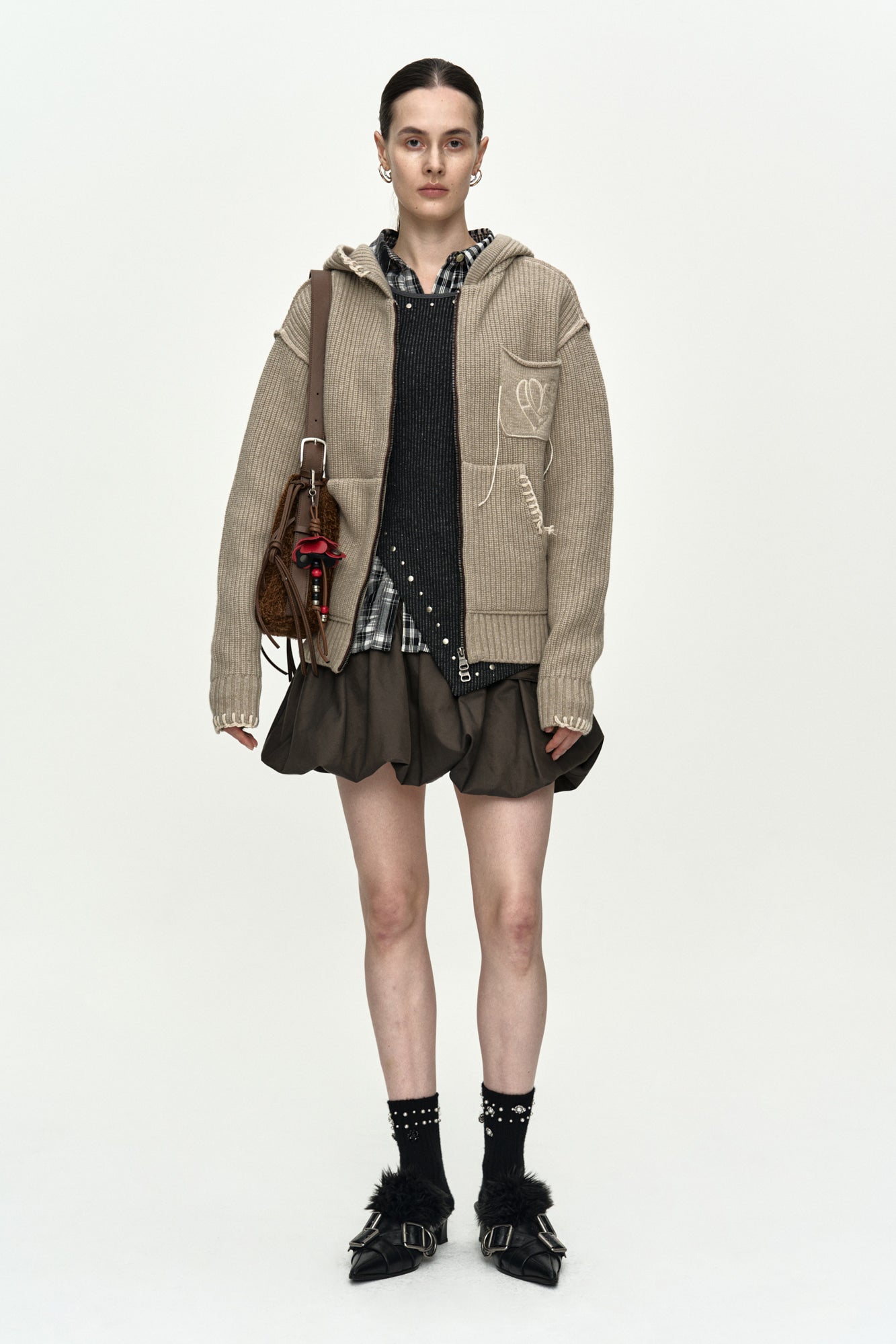 UNISEX HEART LOGO HOOD ZIP-UP SWEATER atb1420u(BEIGE)