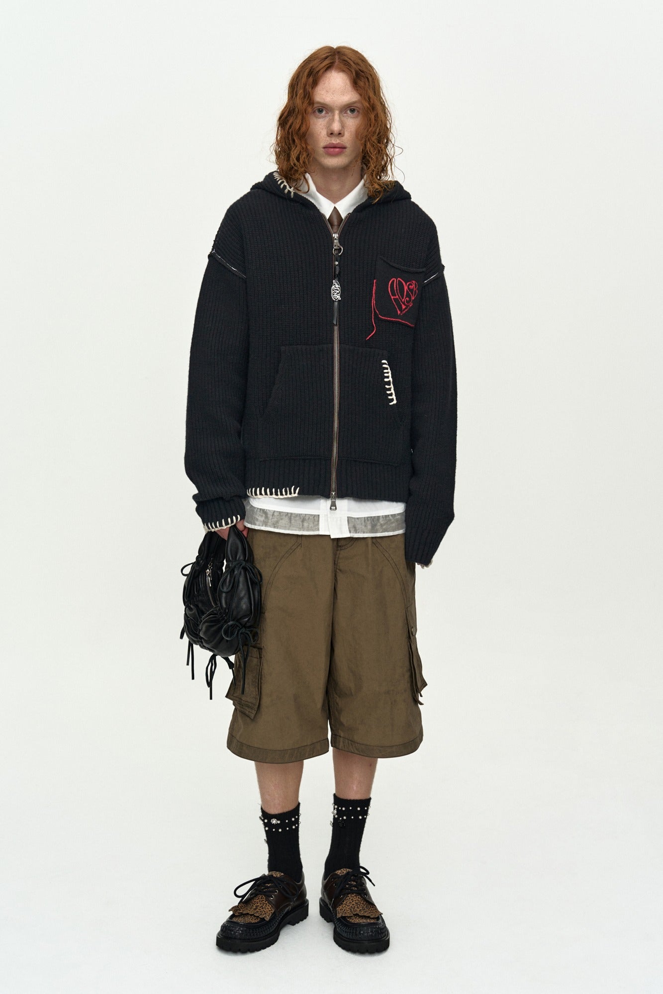 UNISEX HEART LOGO HOOD ZIP-UP SWEATER atb1420u (BLACK)