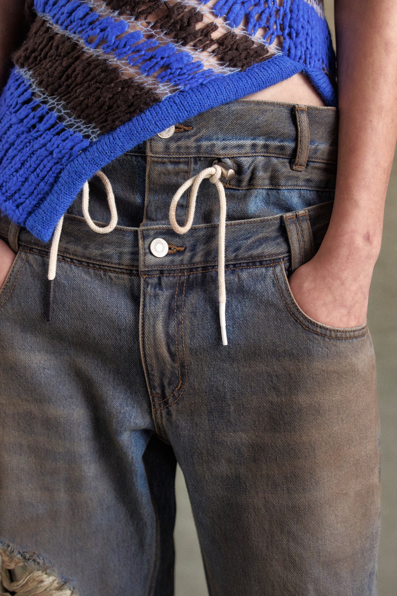 VINTAGE SPRAY DOUBLE WAIST JEANS apa832u (DUSTY BLUE)