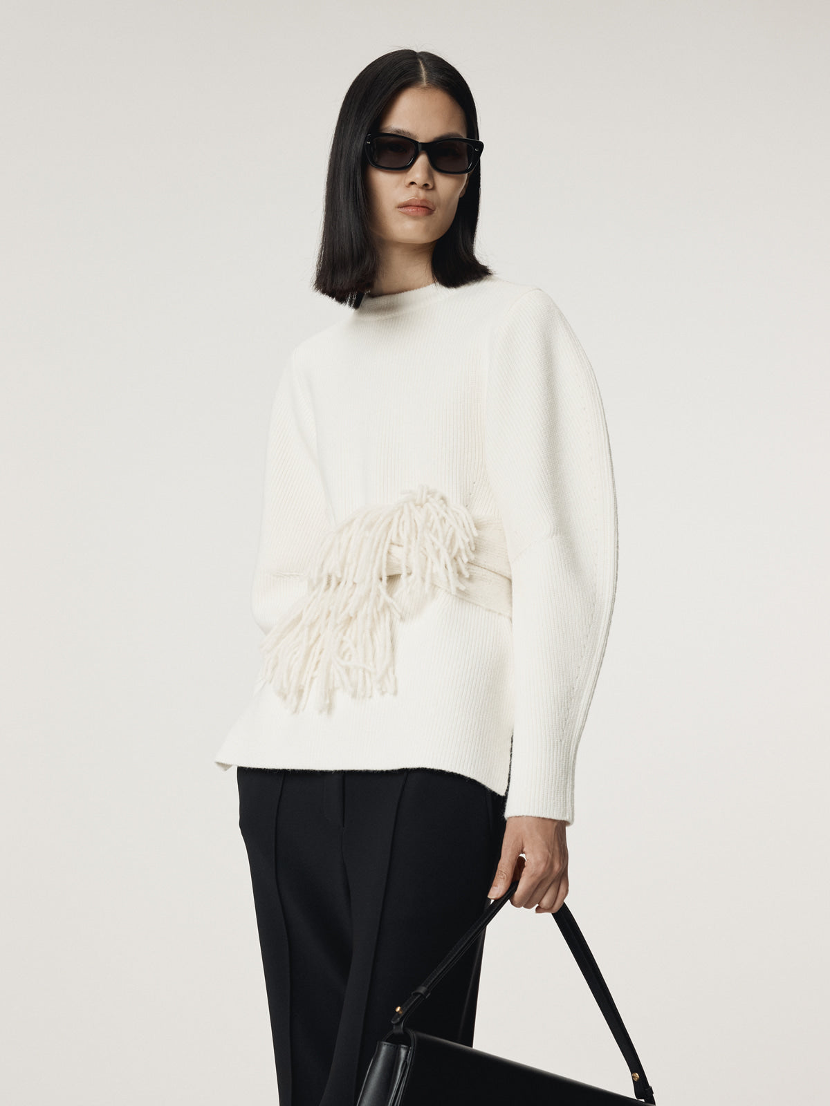 VOLUME SLEEVE STRUCTURED KNIT TOP (IVORY)