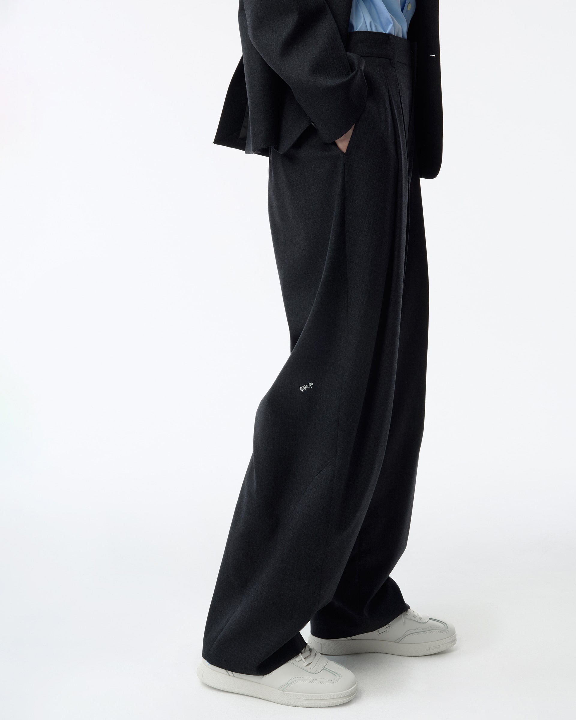 Sig; BK Tag slacks 02