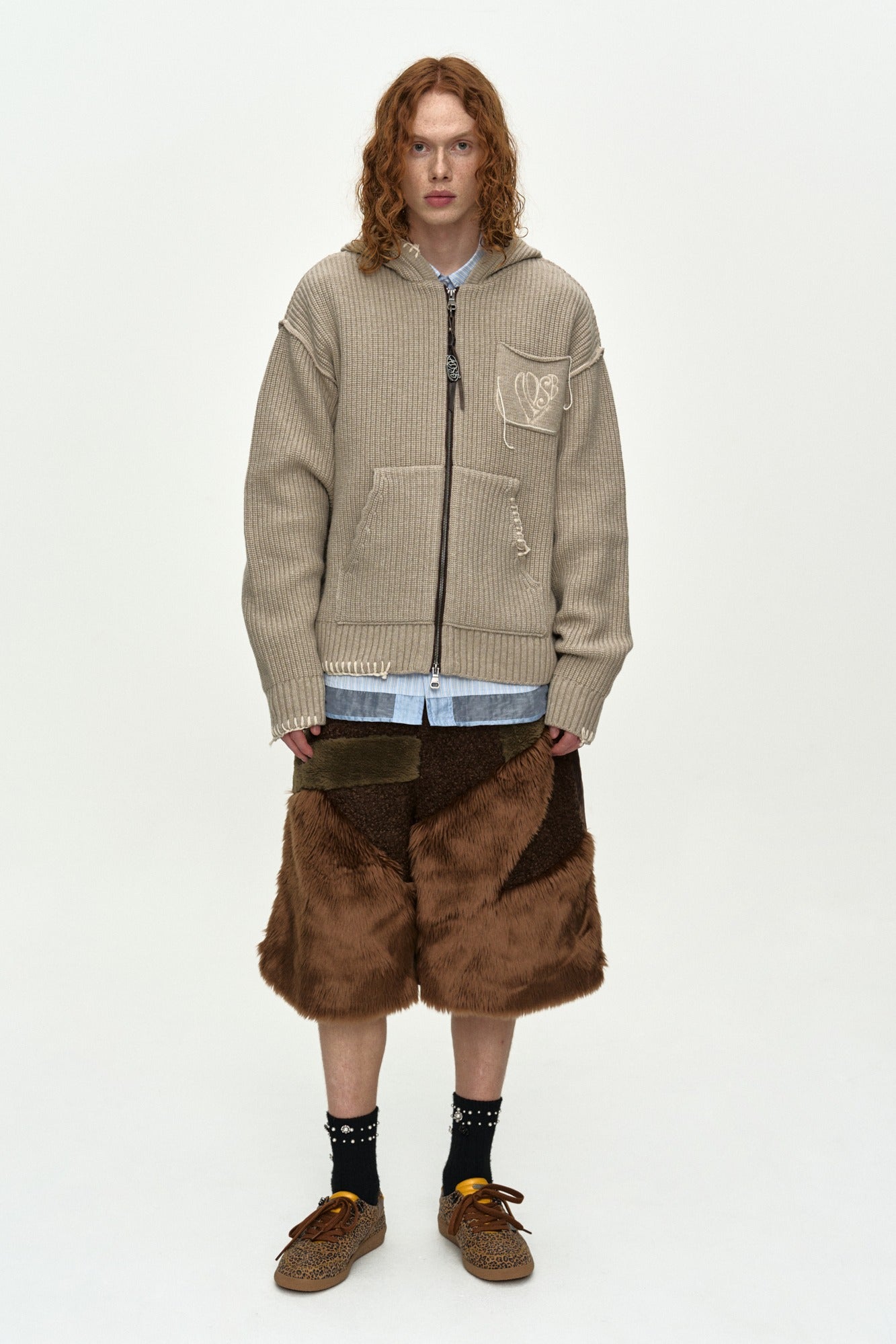 UNISEX HEART LOGO HOOD ZIP-UP SWEATER atb1420u(BEIGE)