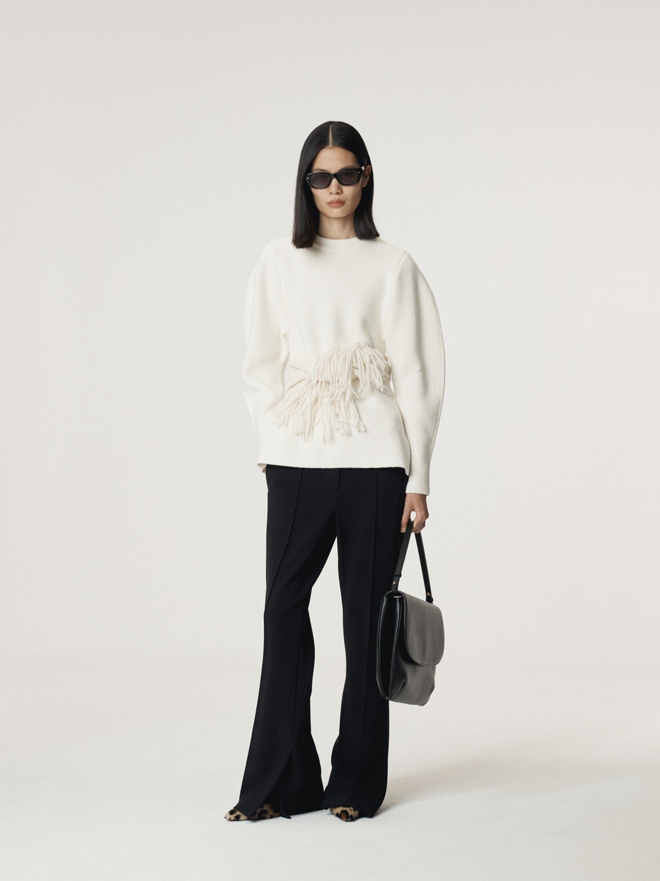 VOLUME SLEEVE STRUCTURED KNIT TOP (IVORY)