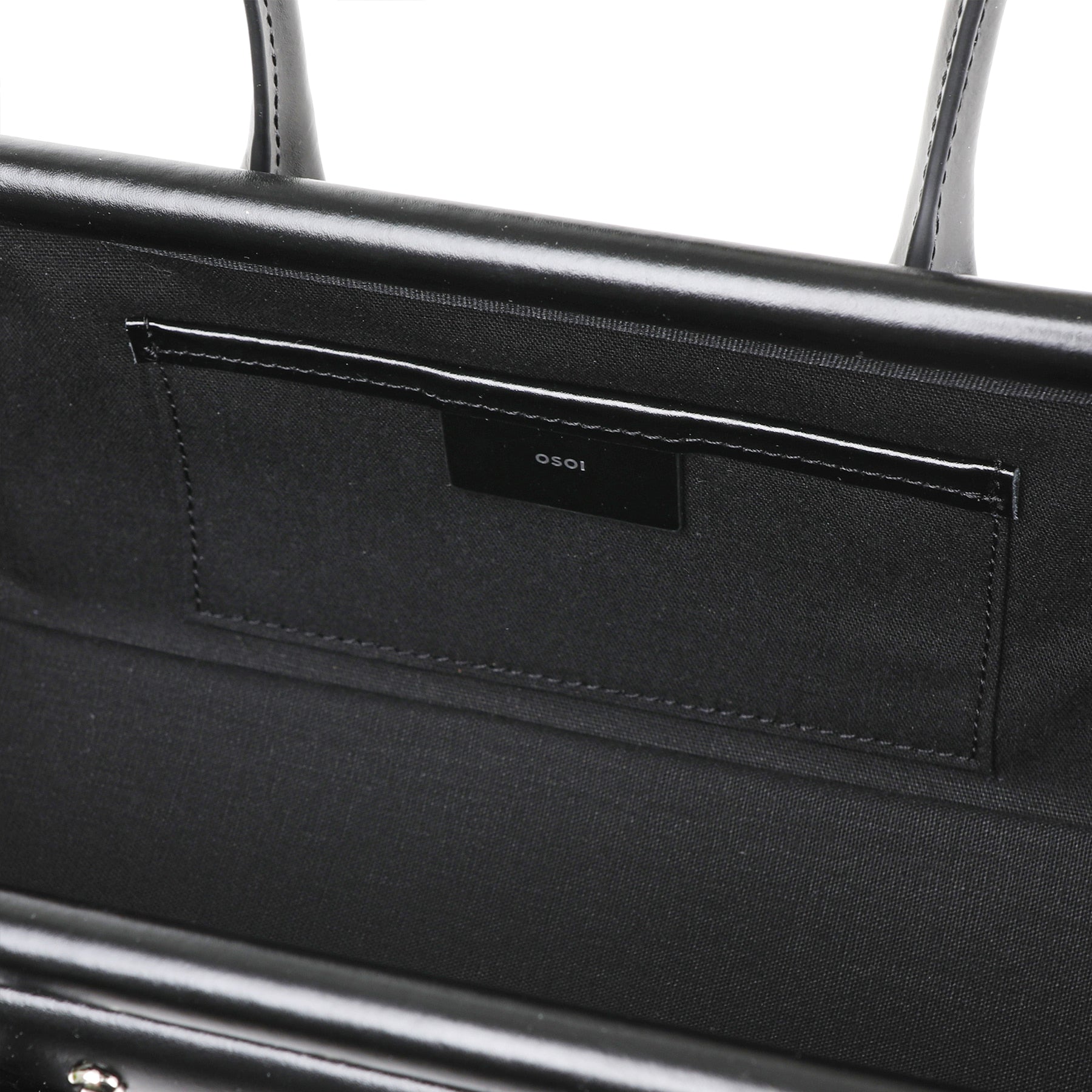 BOAT WIDE MINI [BLACK STUD]