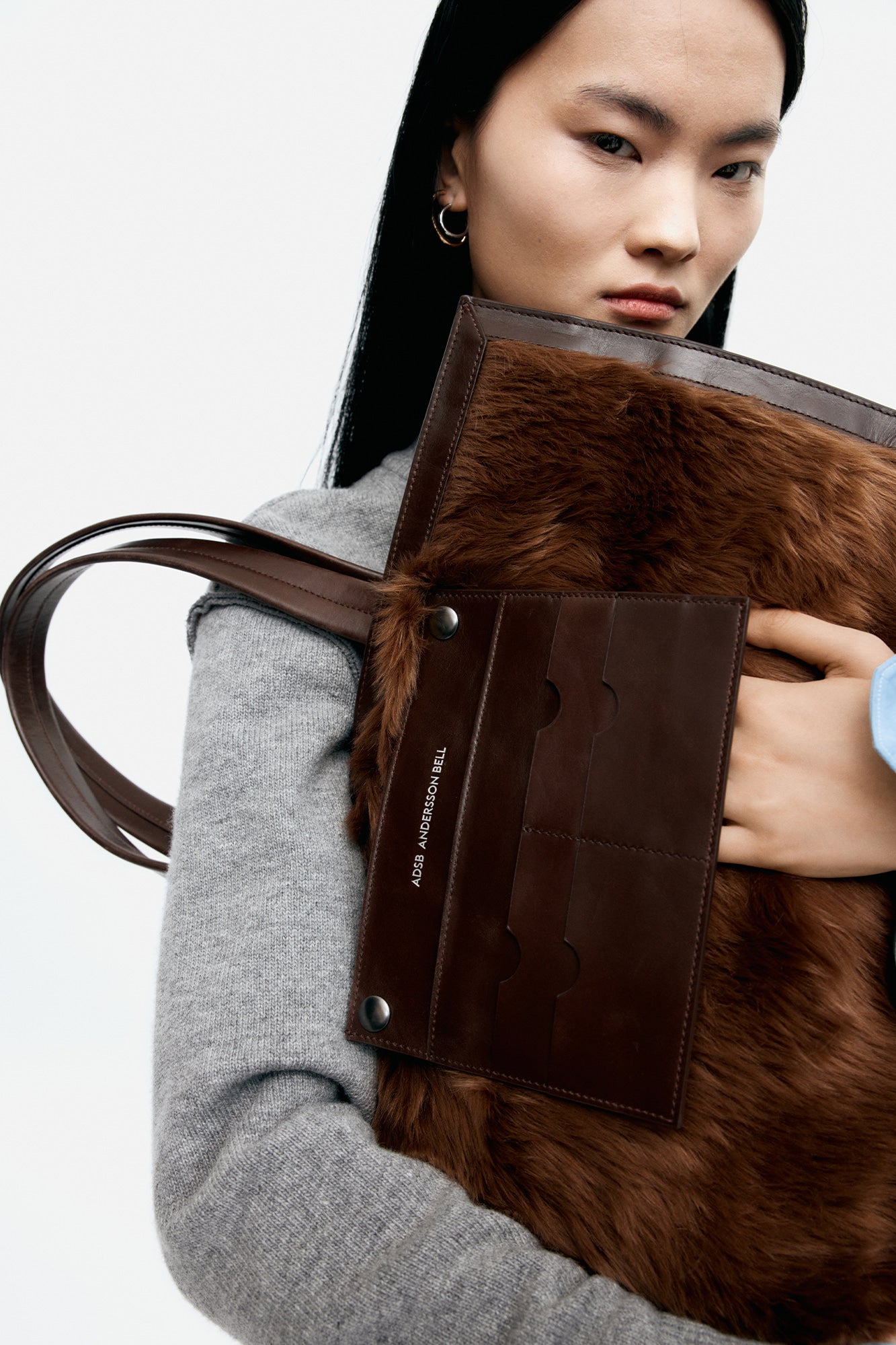 LINUS FUR BAG aaa493u (BROWN)