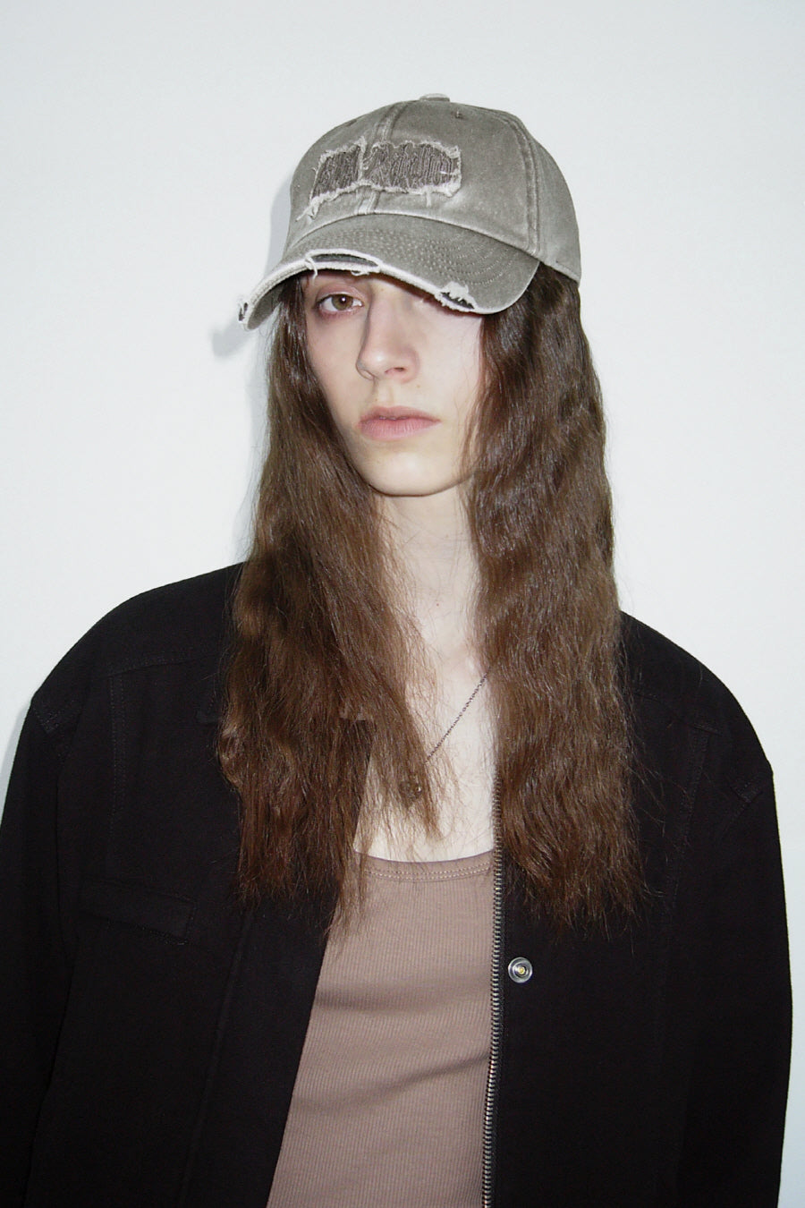 Washed Needlework Cap BROWN
