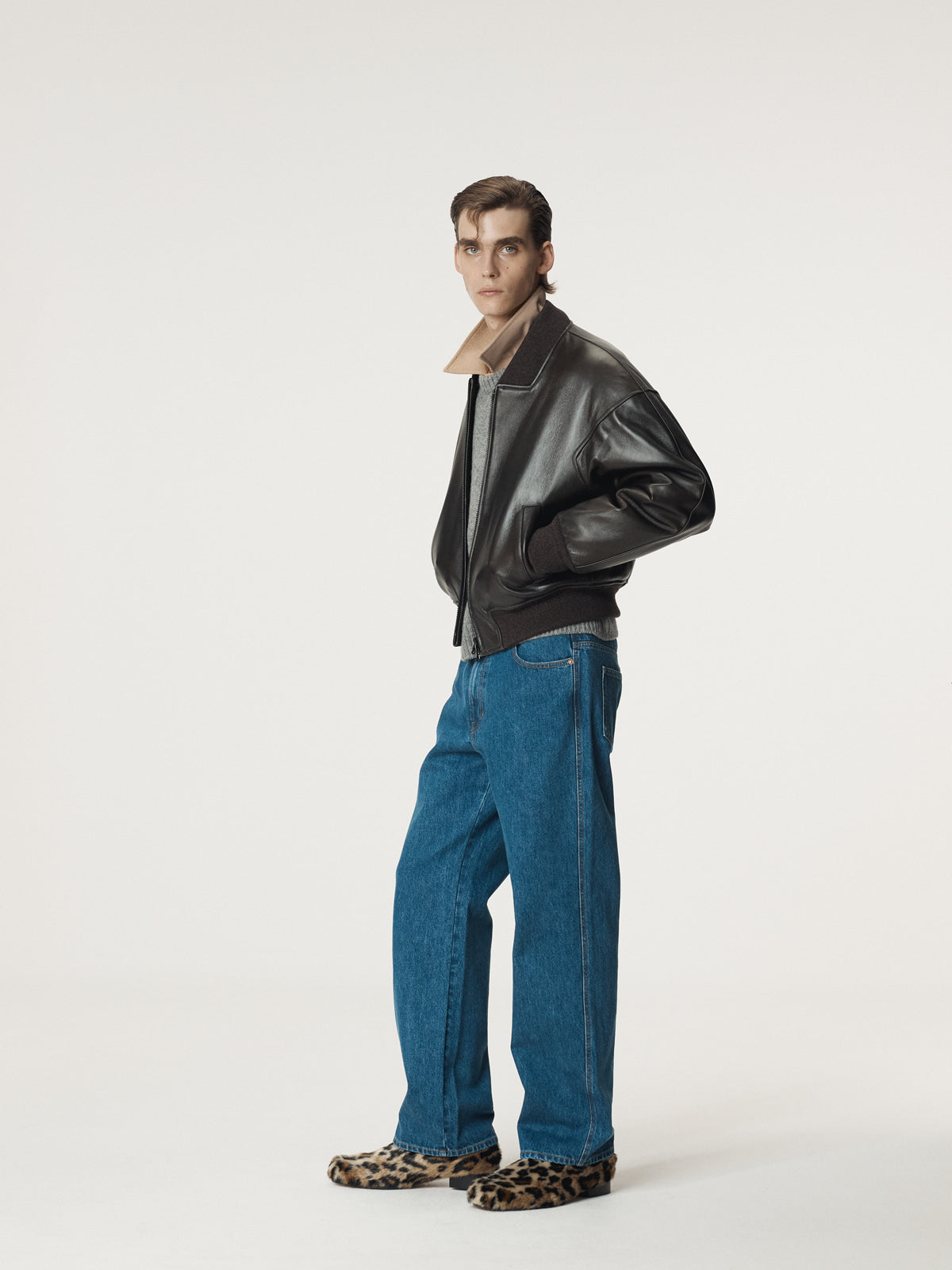 VINTAGE EFFECT LEATHER BOMBER (VINTAGE BROWN)