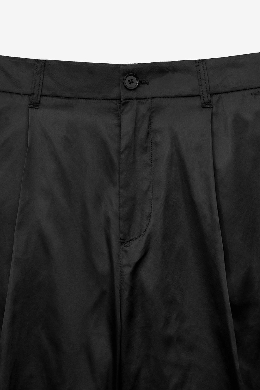 Satin Bermuda Pants BLACK
