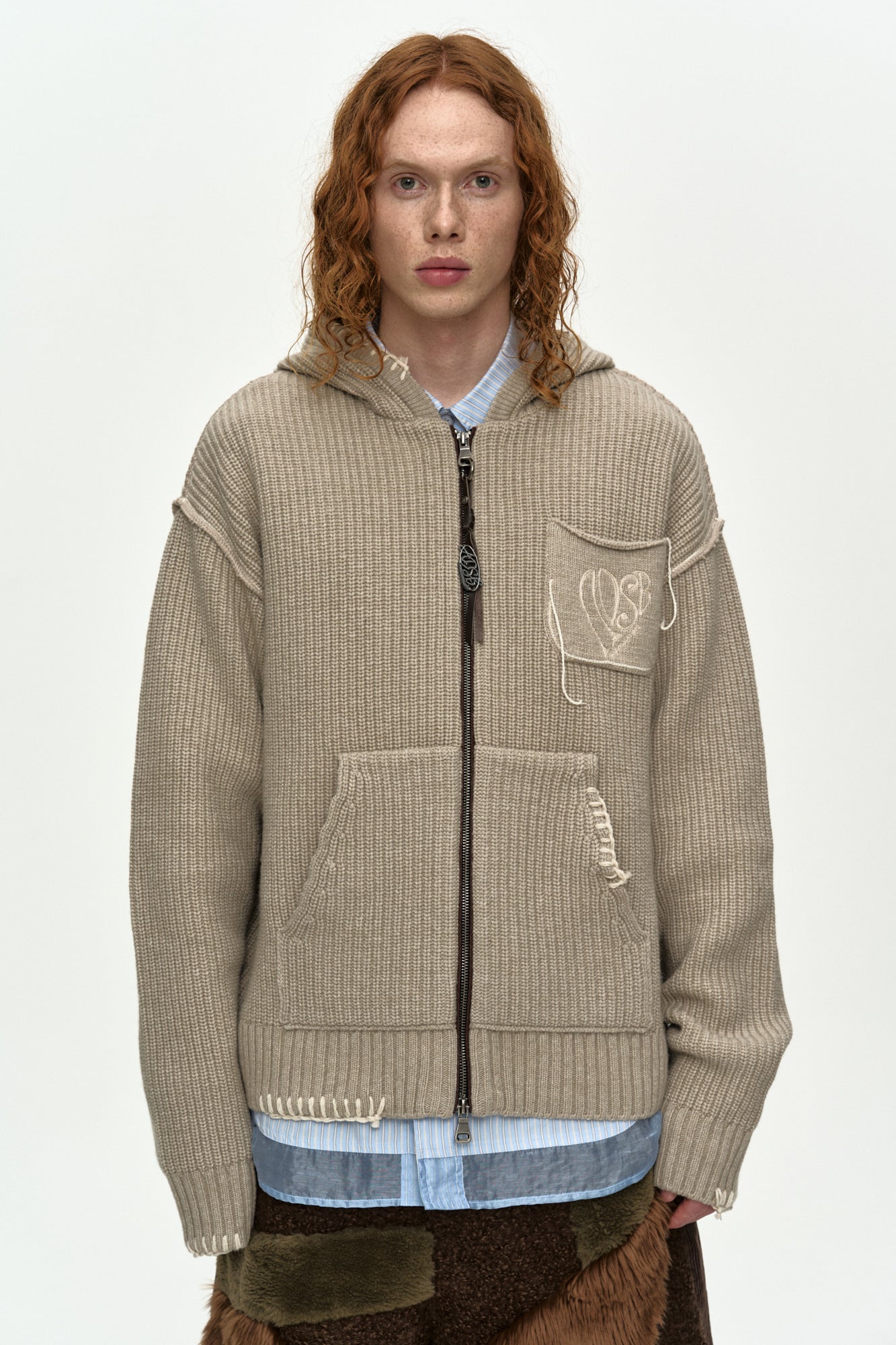 UNISEX HEART LOGO HOOD ZIP-UP SWEATER atb1420u(BEIGE)