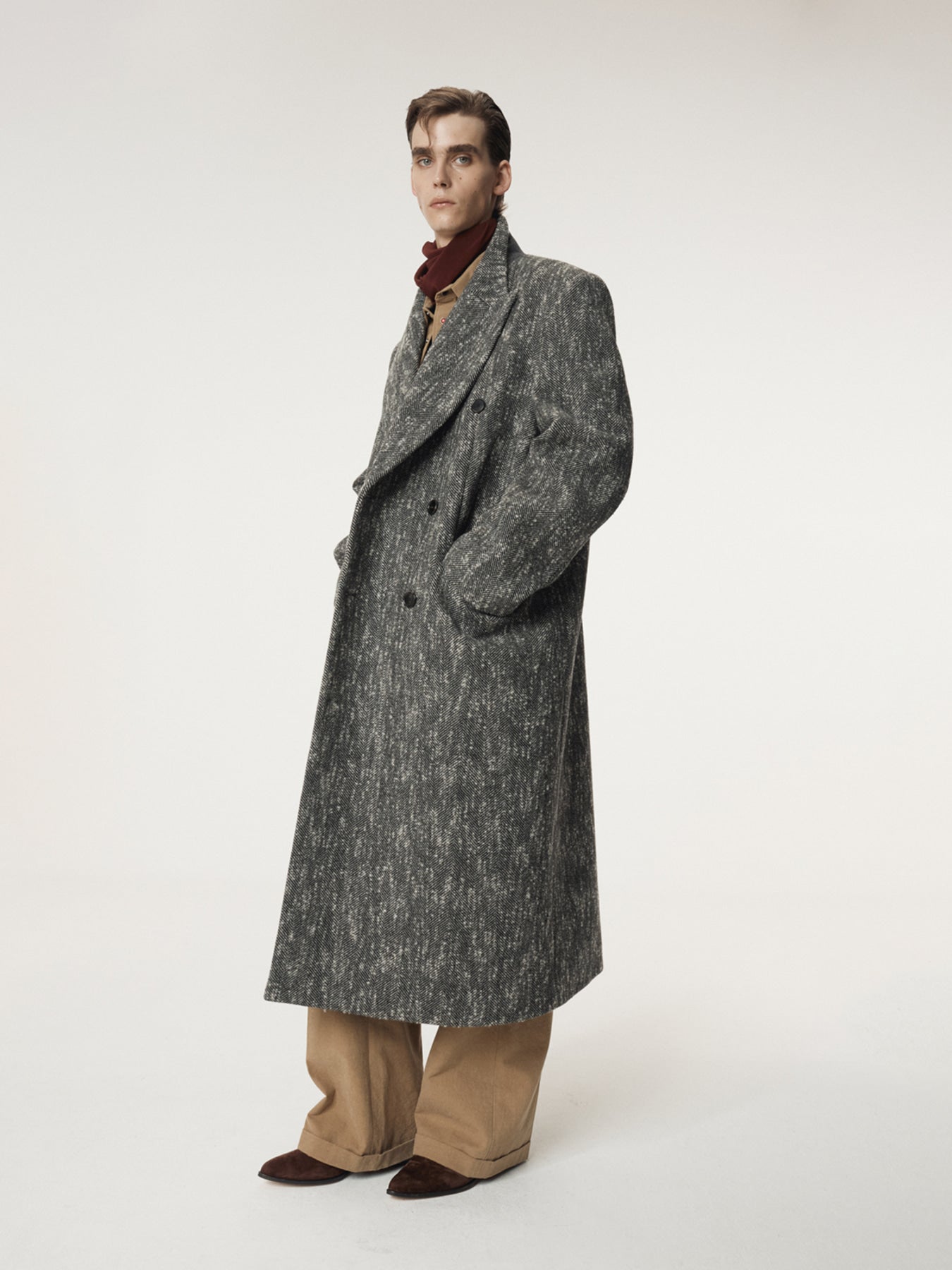 HERRINGBONE DOUBLE BREASTED COAT (BLACK)