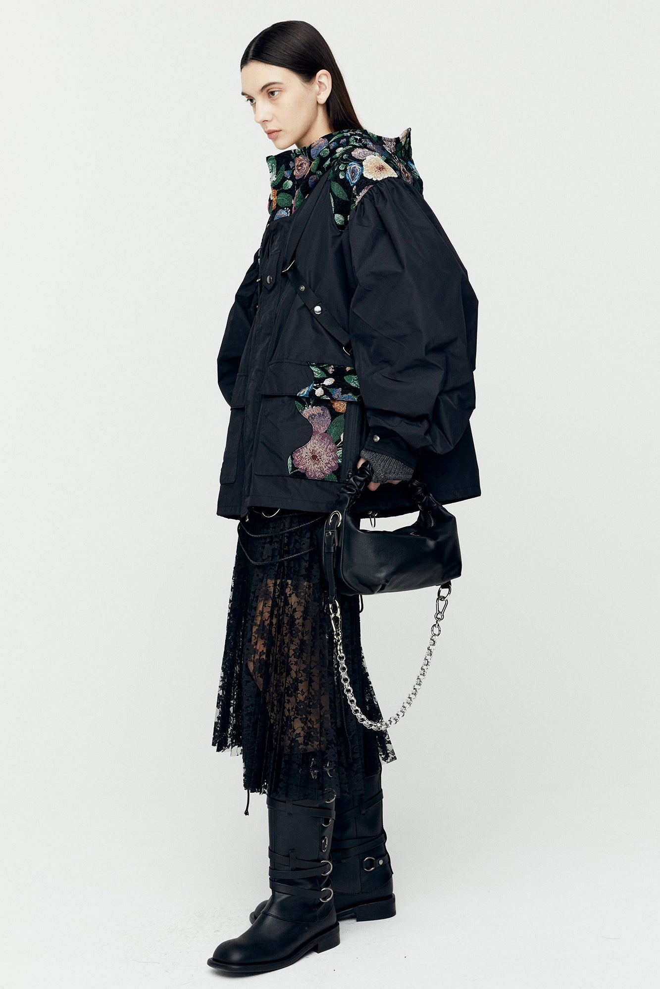 LACE COMBINATION PLEATS LONG SKIRT apa762w (BLACK)