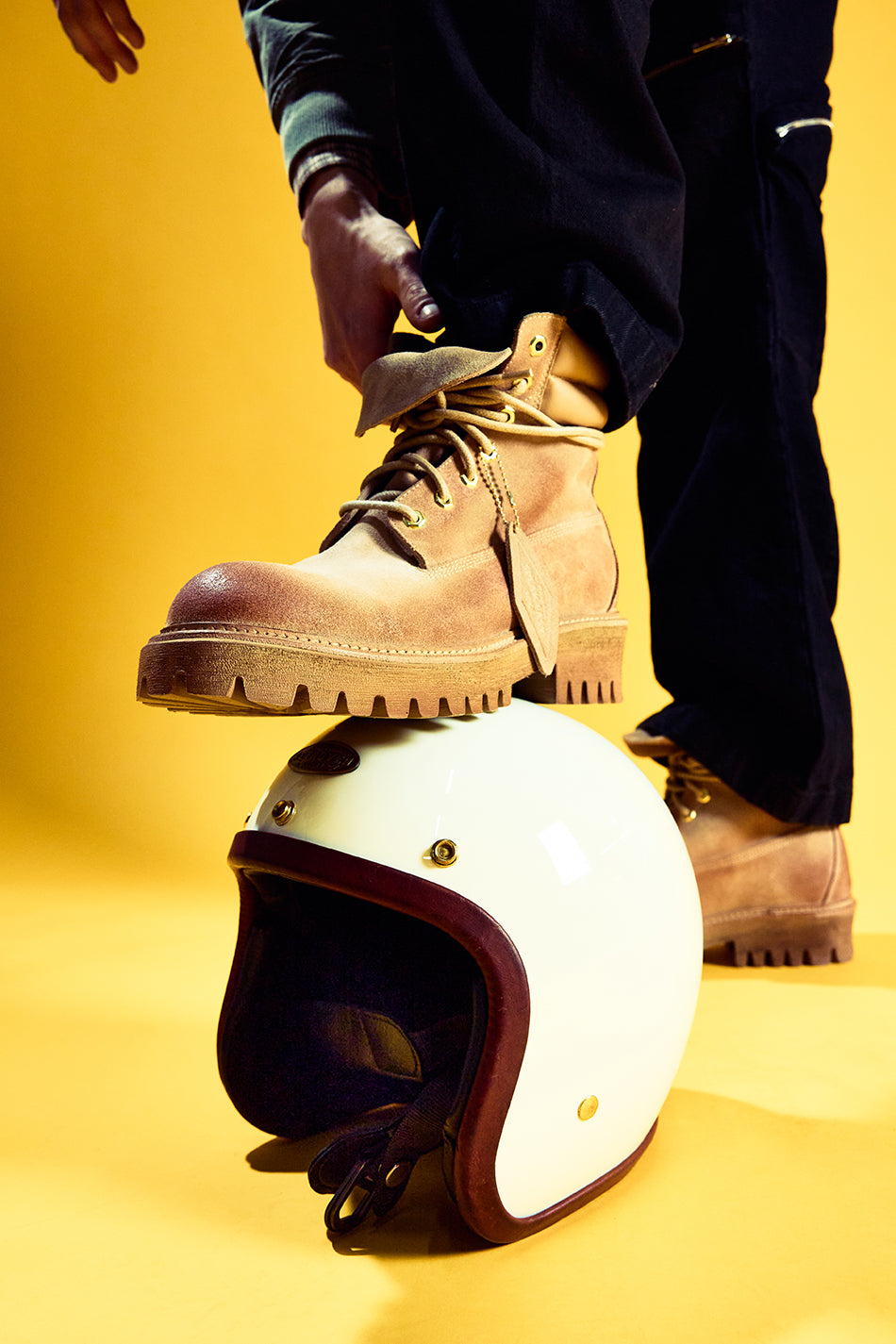 6.5cm 1990 Commando Sole Suede Boots Sand