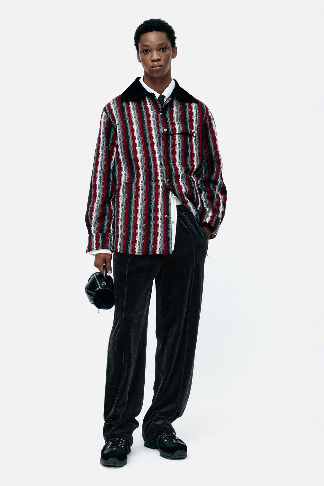 UNISEX VERONA TRAINER aaa496u(BLACK)