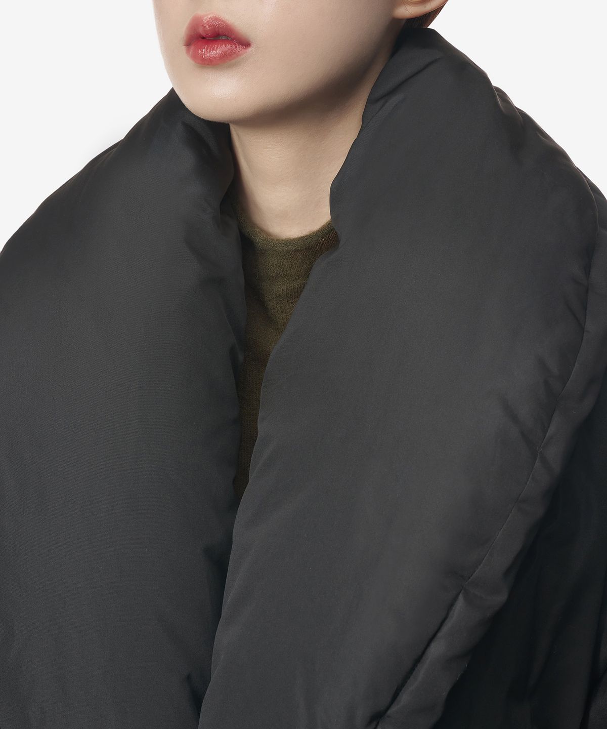 Saint Laurent Wide Collar Padded Jacket - Black / 764070Y070O1000
