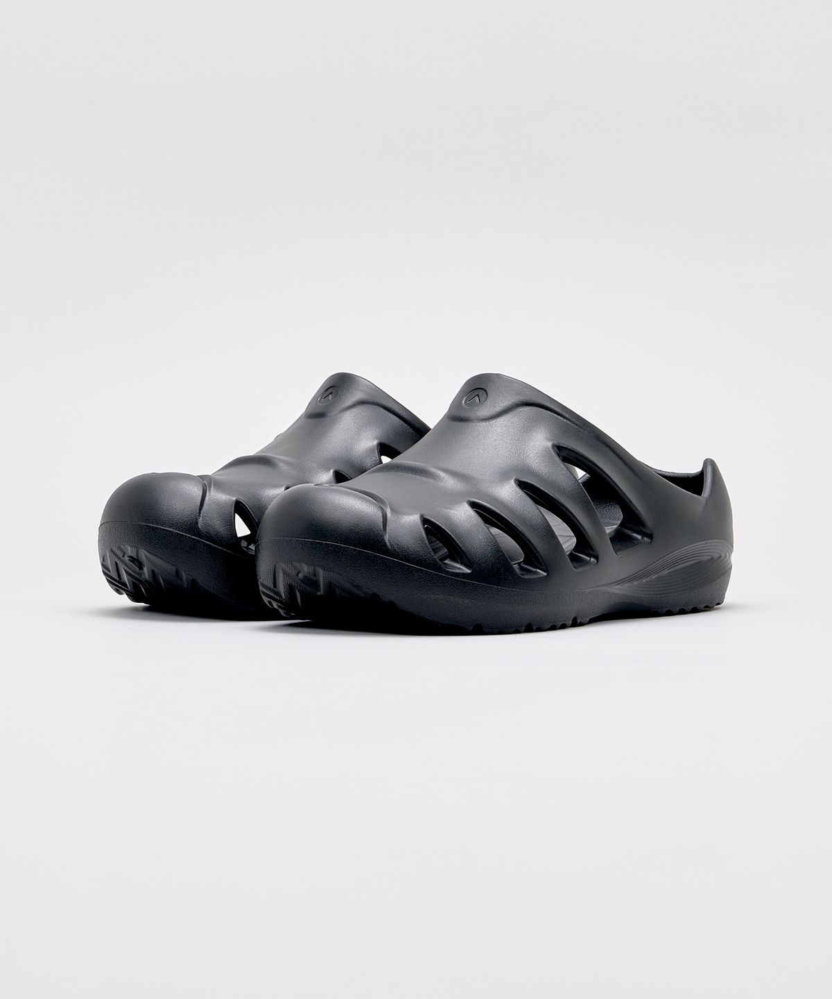 Actplus Alignplus Hydro Blip-On True Black