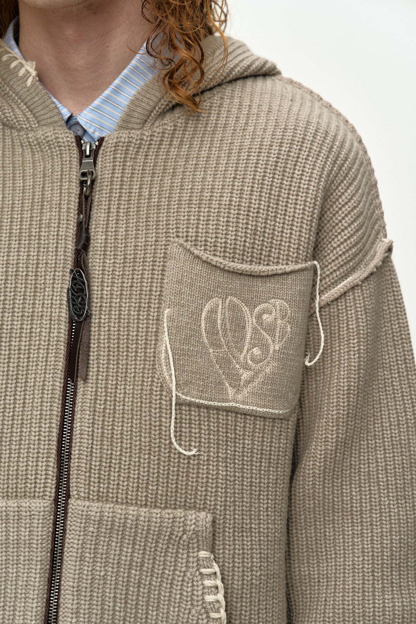 UNISEX HEART LOGO HOOD ZIP-UP SWEATER atb1420u(BEIGE)