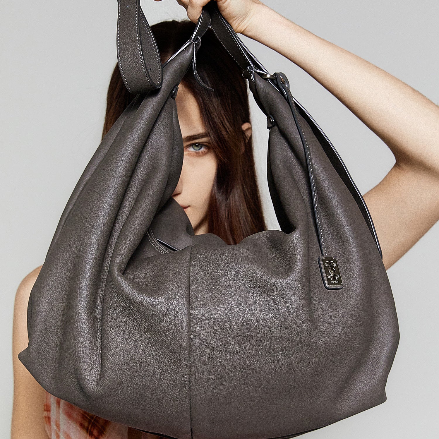 Halfmoon Groovy Hobo L Shadow Grey