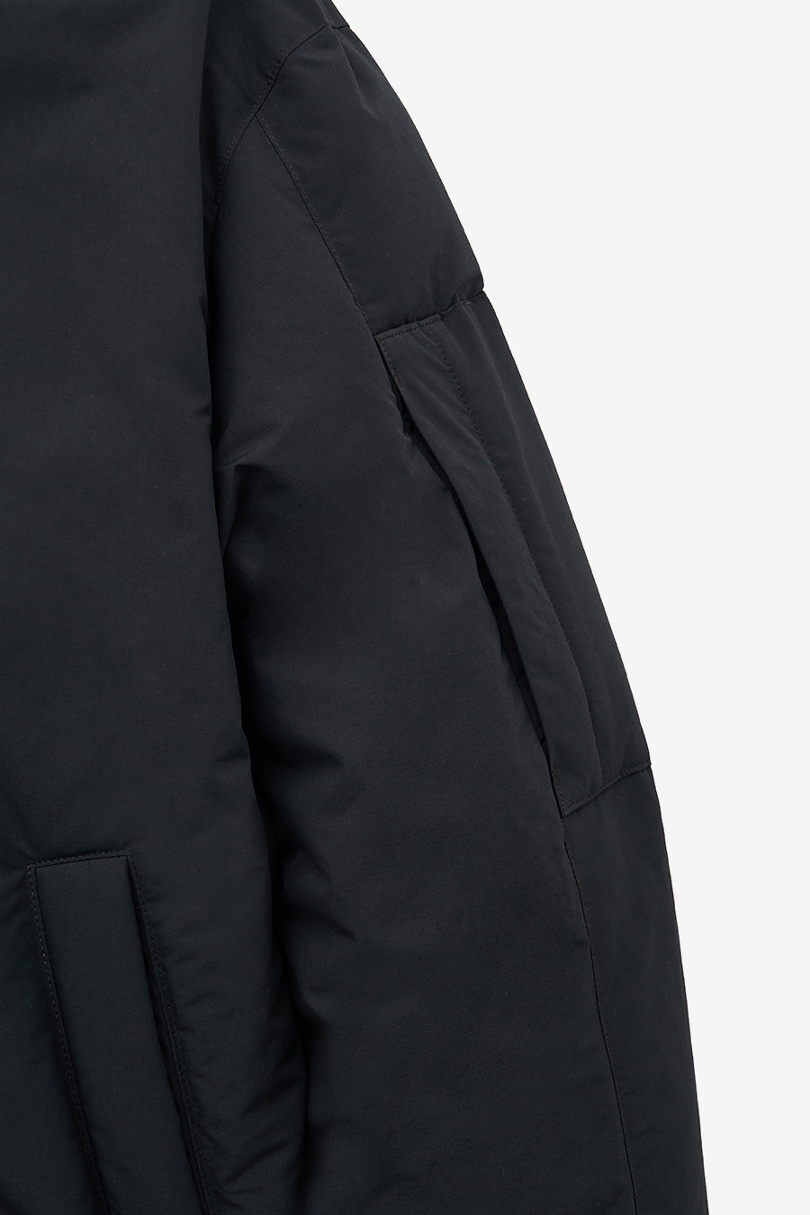 Color Flight Down Puffer BLACK