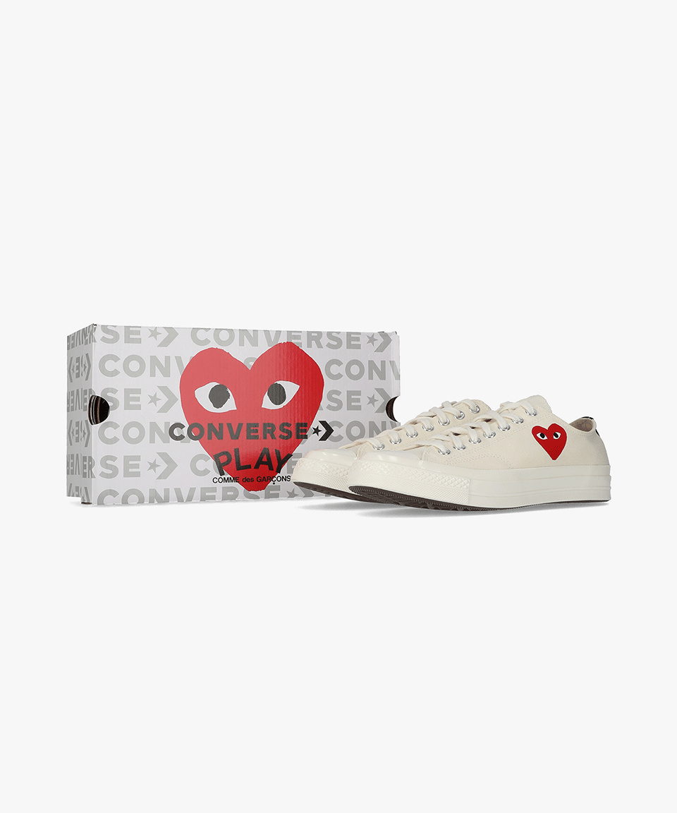 Converse Small Red Heart Low Top Sneakers - Beige